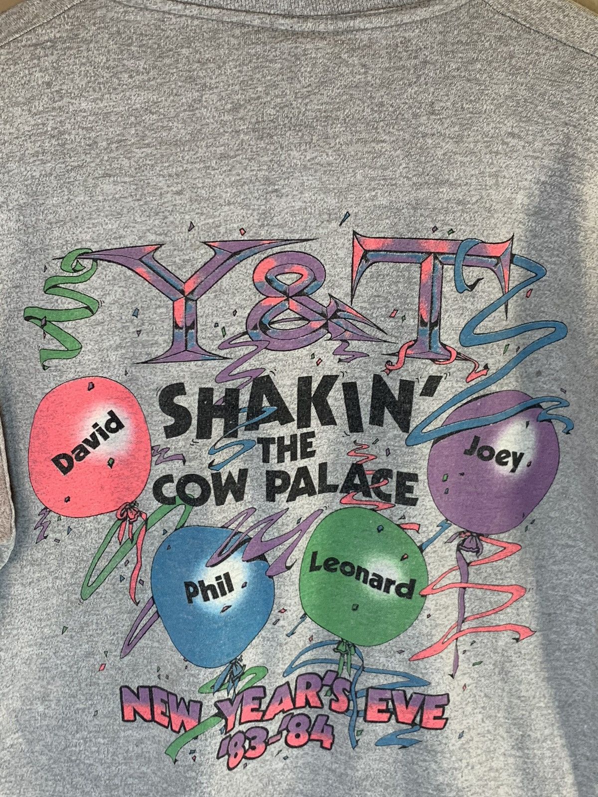 Band Tees × Vintage *RARE* Vintage 1983-‘84 Y&T New Years Eve Cow Palace T-Shirt Size US M / EU 48-50 / 2 - 4 Thumbnail