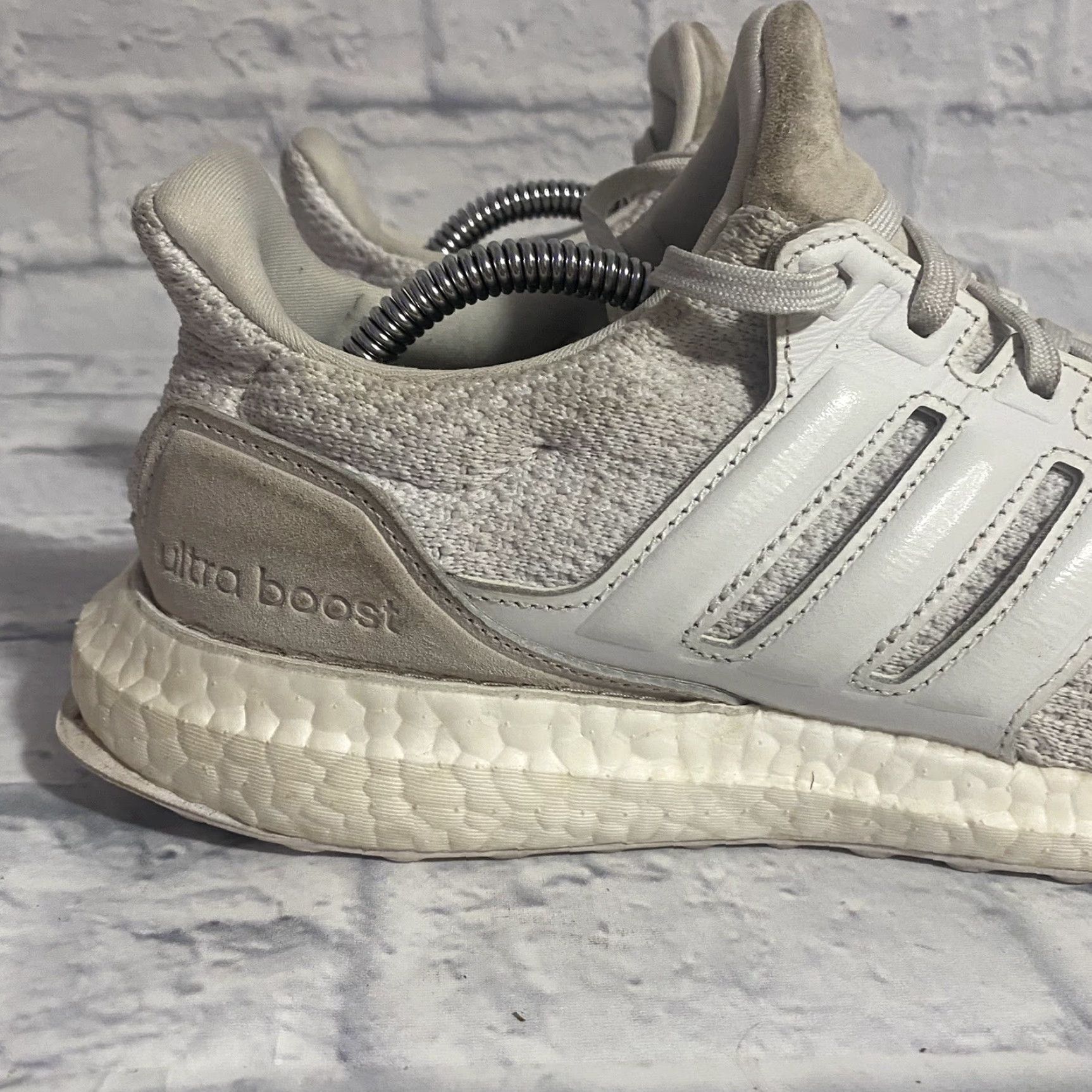 Adidas adidas UltraBoost DNA Cloud White Leather Grey Suede FW4904 Men’s Size 8.5 Size US 8 / EU 41 - 4 Thumbnail