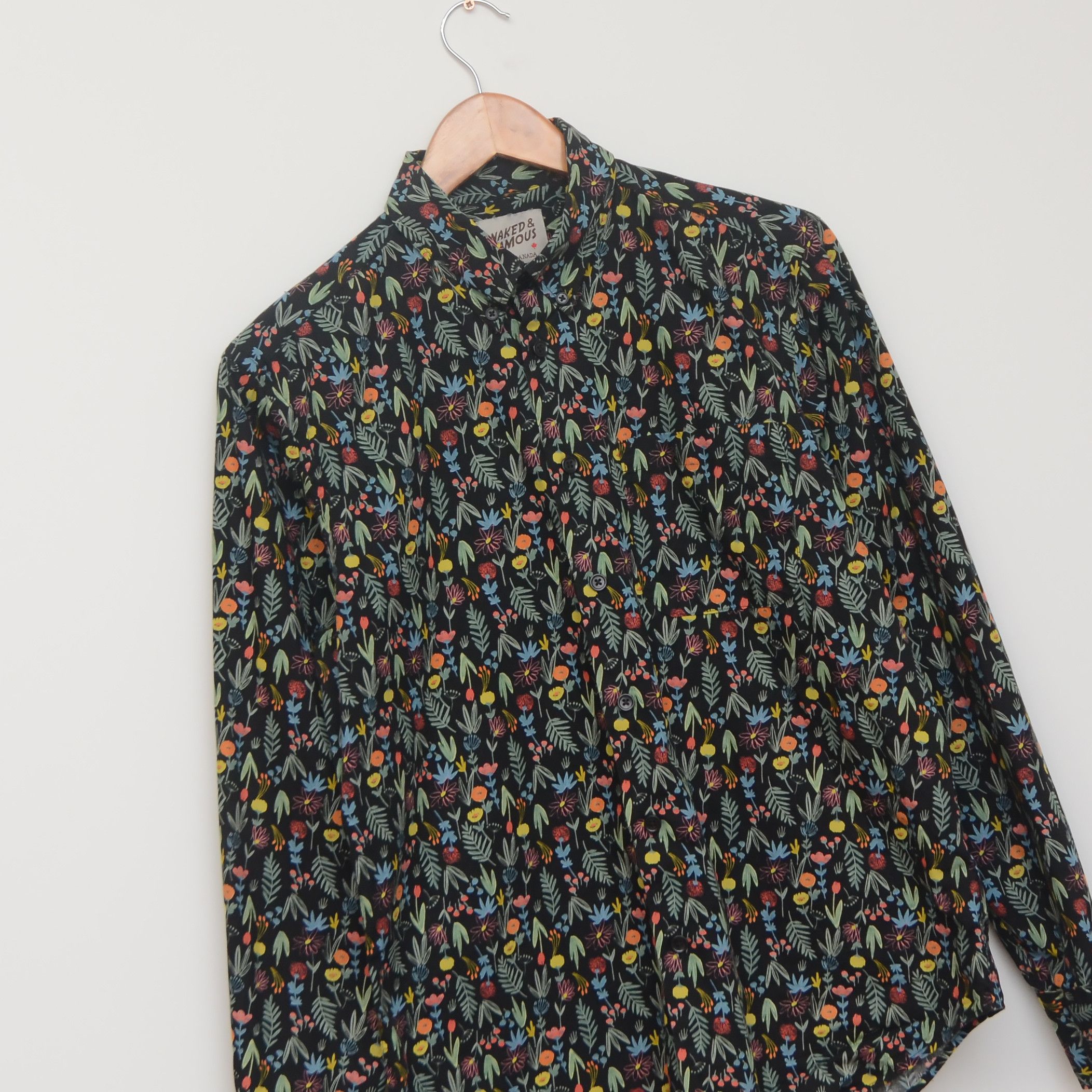 Naked & Famous Naked And Famous Easy Shirt Size M All Over Flowers Size US M / EU 48-50 / 2 - 2 Thumbnail