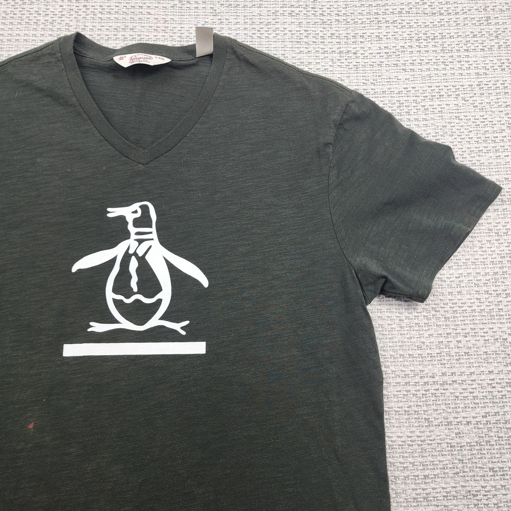Original Penguin Original Penguin Shirt Mens XL Dark Green V Neck Graphic Logo Tee 100% Cotton Size US XL / EU 56 / 4 - 2 Thumbnail