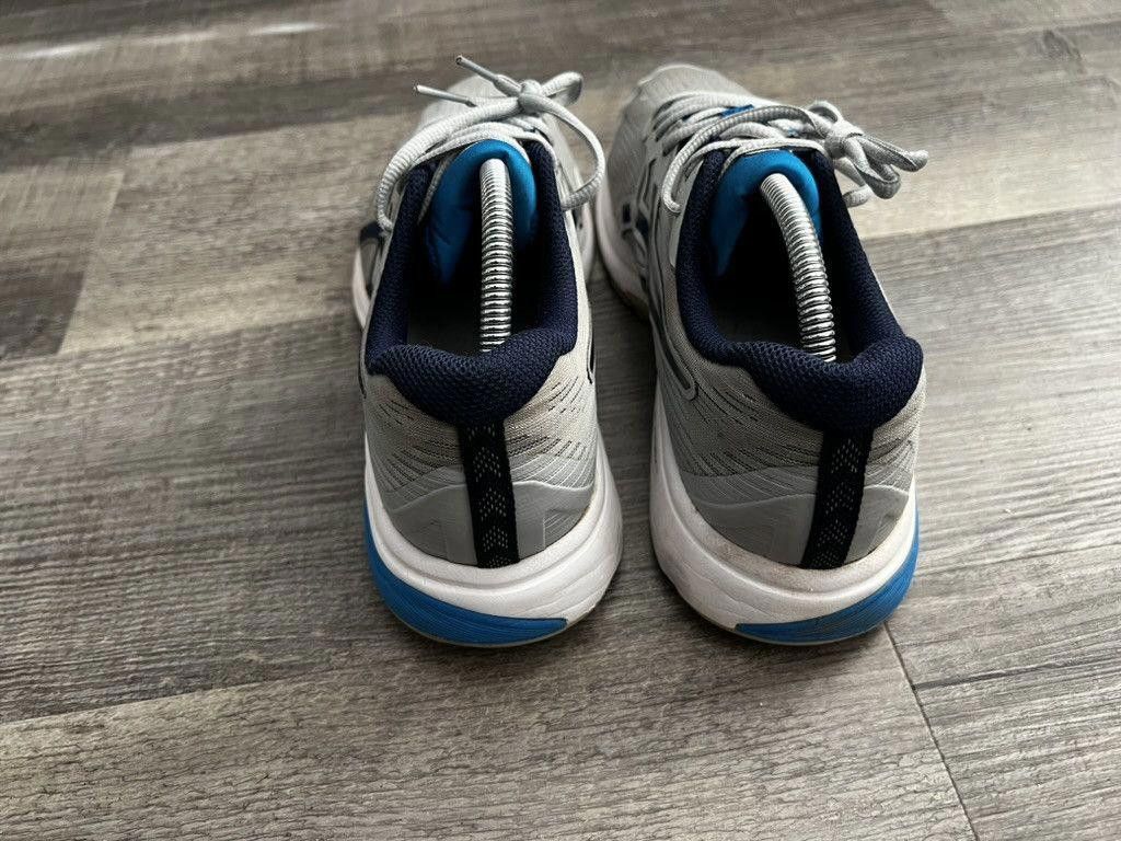 Asics ASICS • GT-1000 8 (9M) Size US 9 / EU 42 - 8 Thumbnail