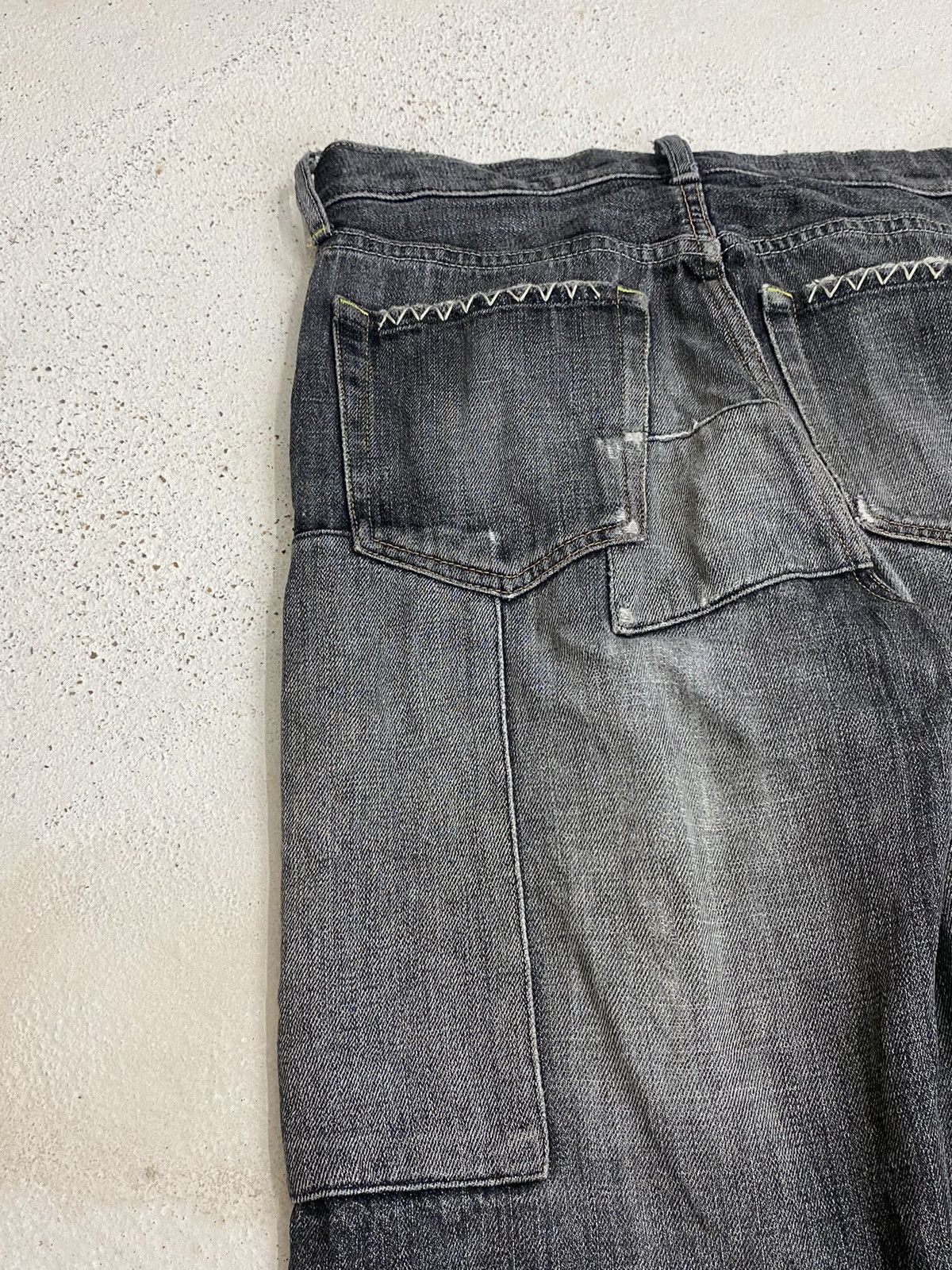 If Six Was Nine × Japanese Brand × Le Grande Bleu (L.G.B.) Uniqlo Edition Custom Patchwork Black Stone Washed Distress Size US 28 / EU 44 - 13 Thumbnail