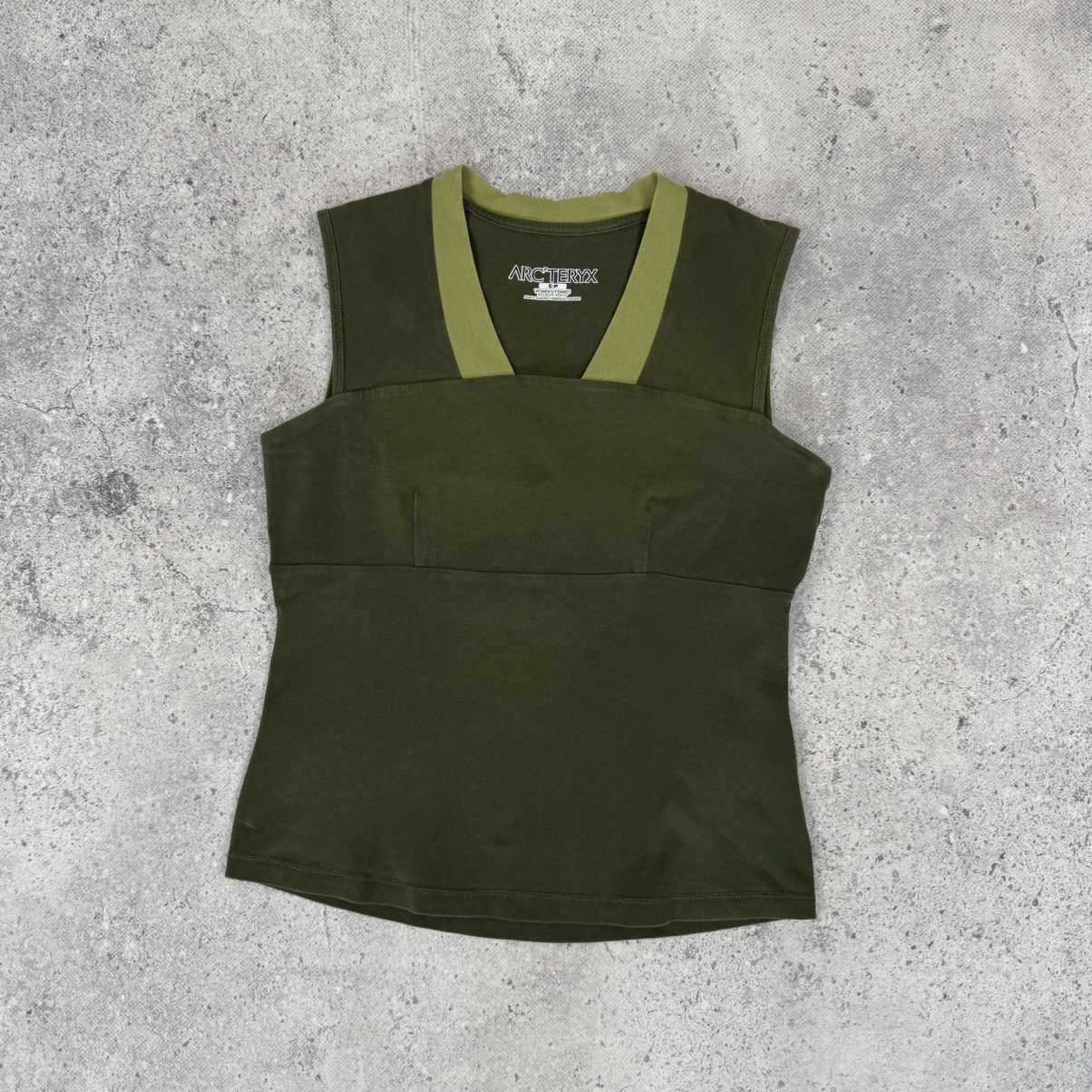 Arc'teryx Vintage Arcteryx Y2K Khaki Tank Top T Shirt Size S / US 4 / IT 40 - 1 Thumbnail