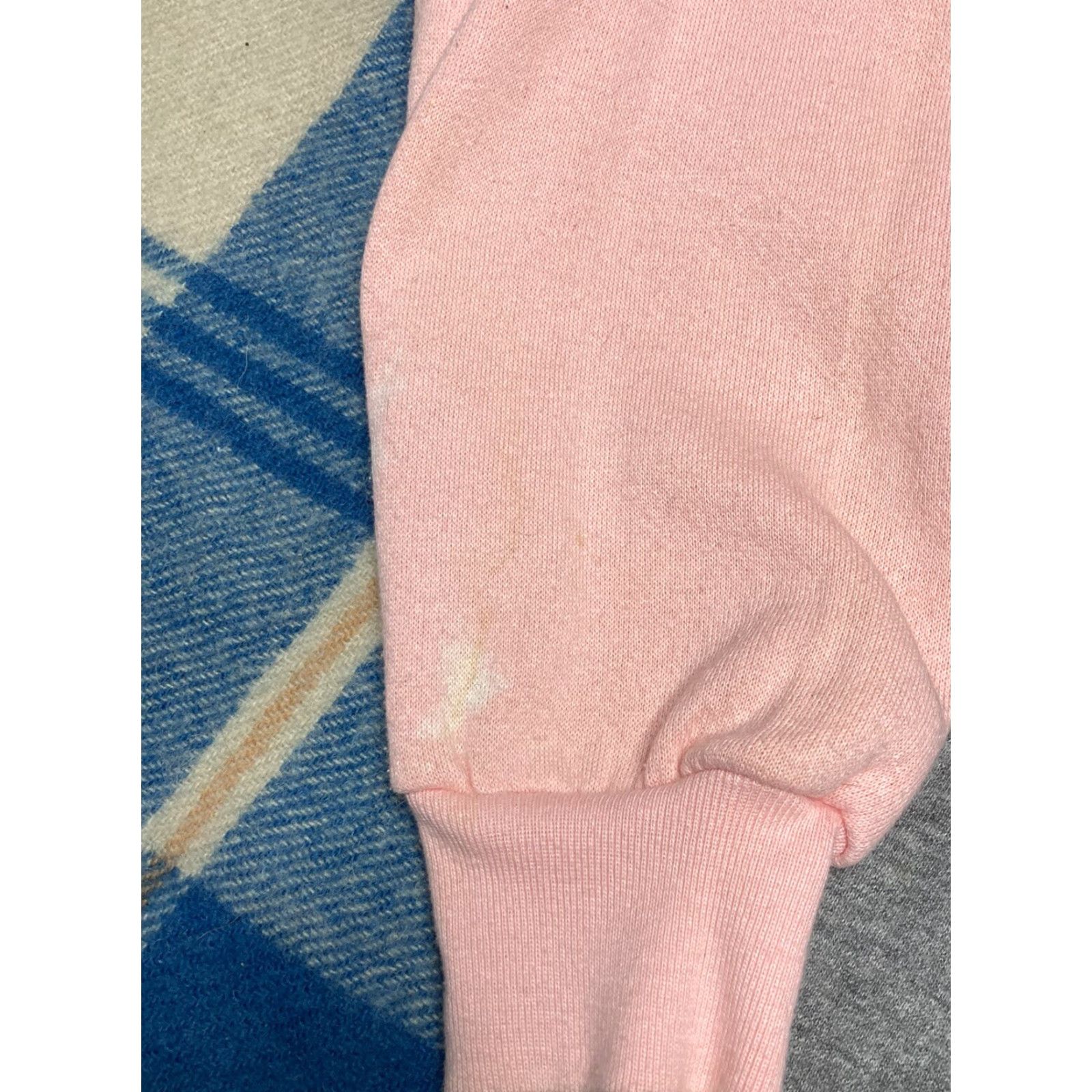 Russell Athletic VINTAGE Russell Athletic Sweatshirt Two Tone Gray Pink Medium Mens 90s Pullover Size US M / EU 48-50 / 2 - 2 Thumbnail