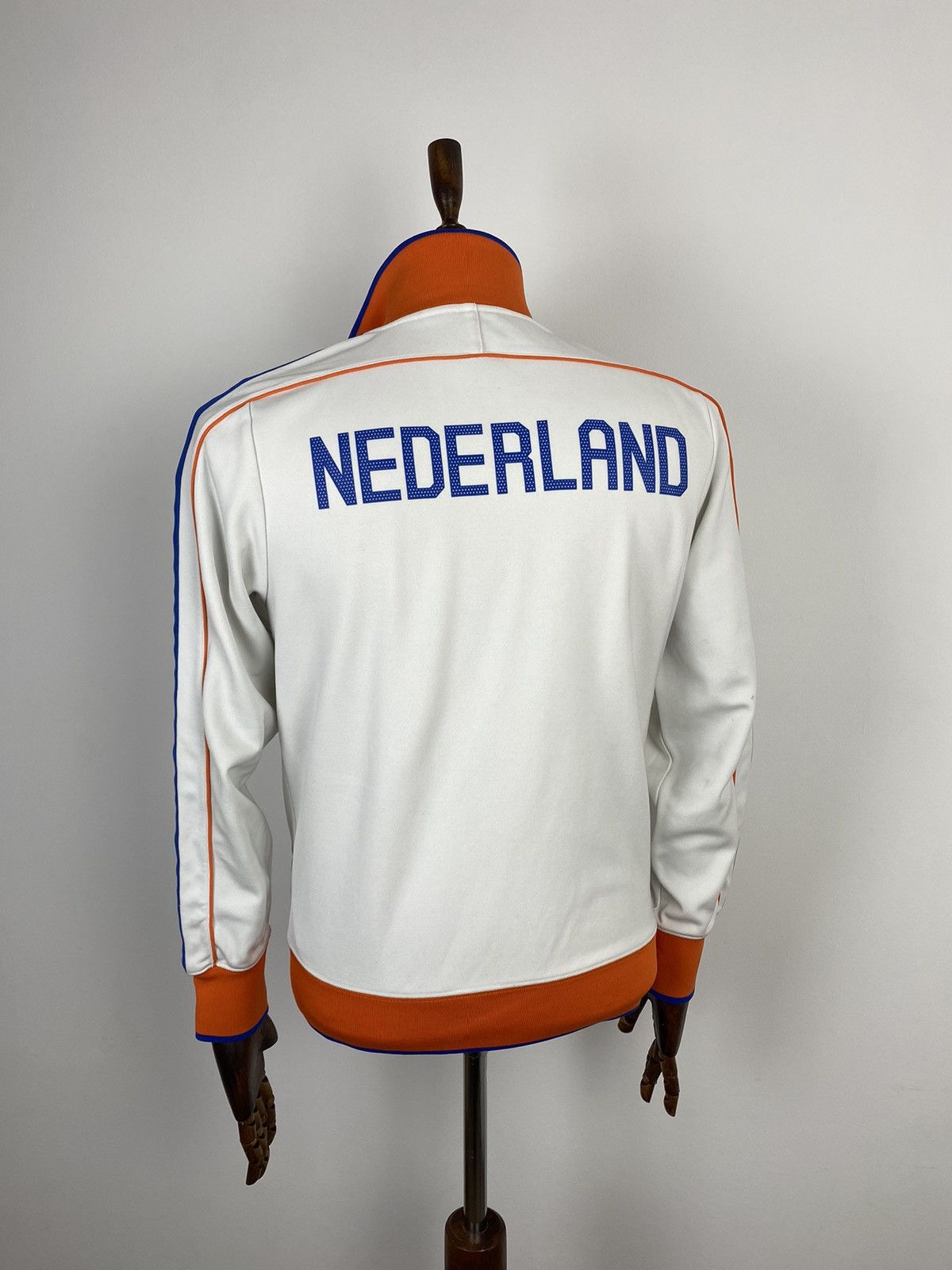 Nike Men’s Nike Nederland Track Top Jacket size S Size US S / EU 44-46 / 1 - 5 Thumbnail