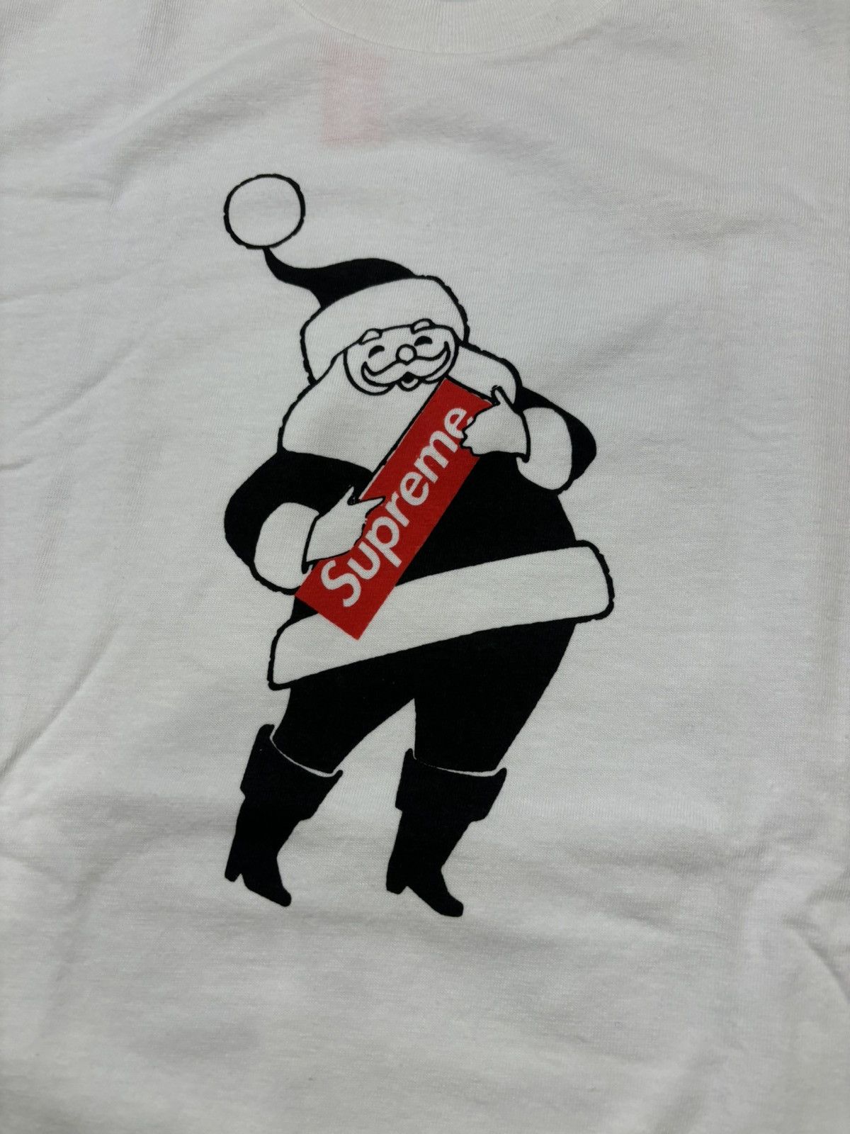 Supreme Supreme December 2016 White Tee Size US S / EU 44-46 / 1 - 3 Thumbnail