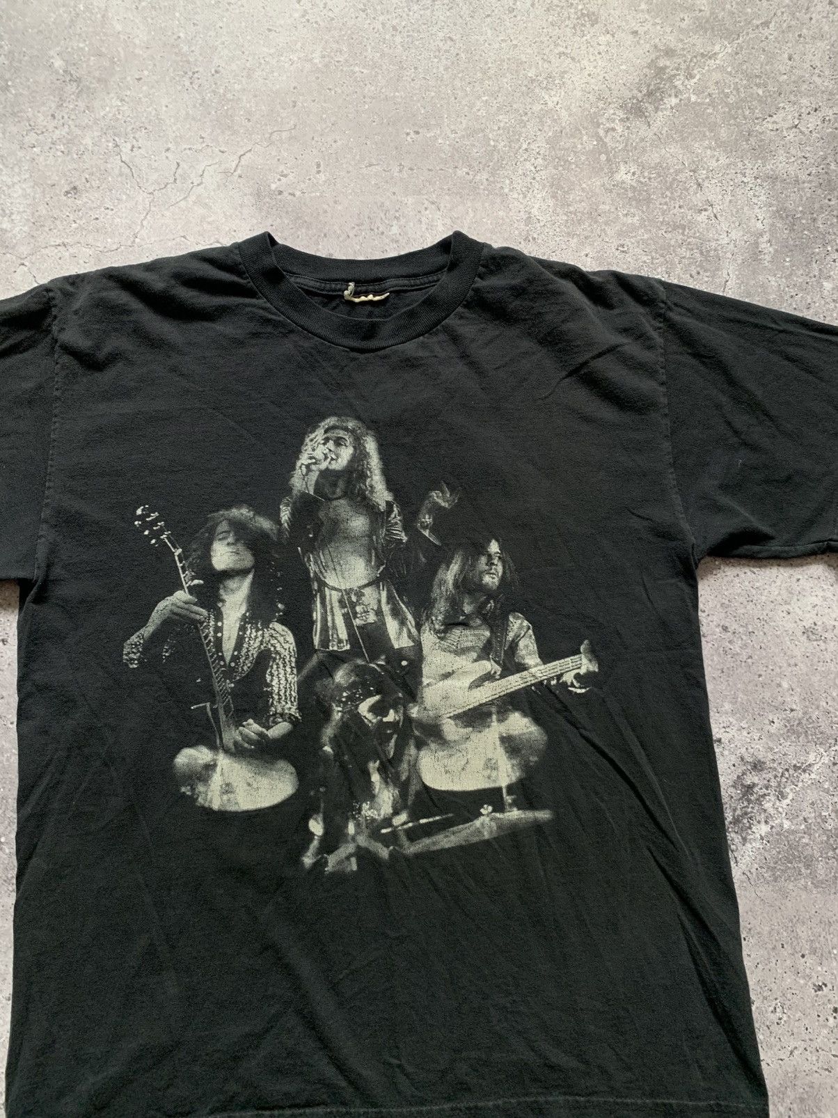 Band Tees 🔥VINTAGE LED ZEPPELIN ZOSO 90s T-SHIRT TEE Size US L / EU 52-54 / 3 - 3 Thumbnail