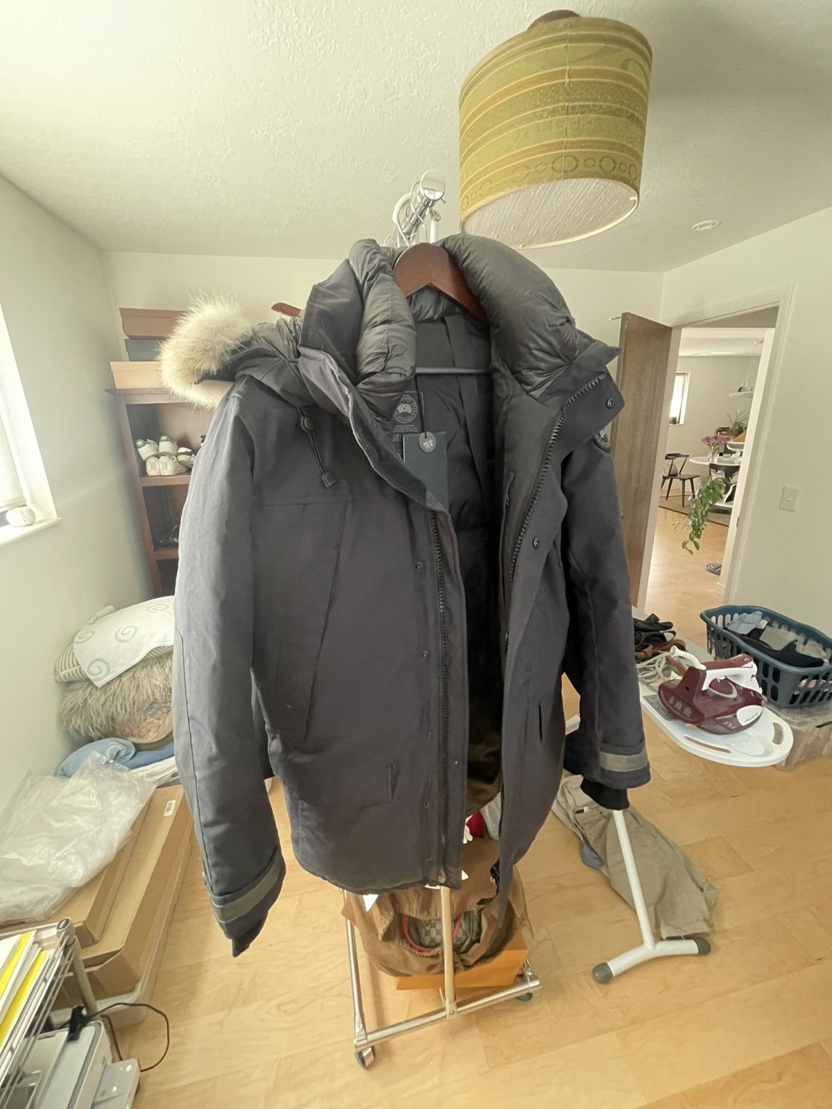 Canada Goose Canada goose men’s M sherridon black label fur parka new Size US M / EU 48-50 / 2 - 13 Thumbnail