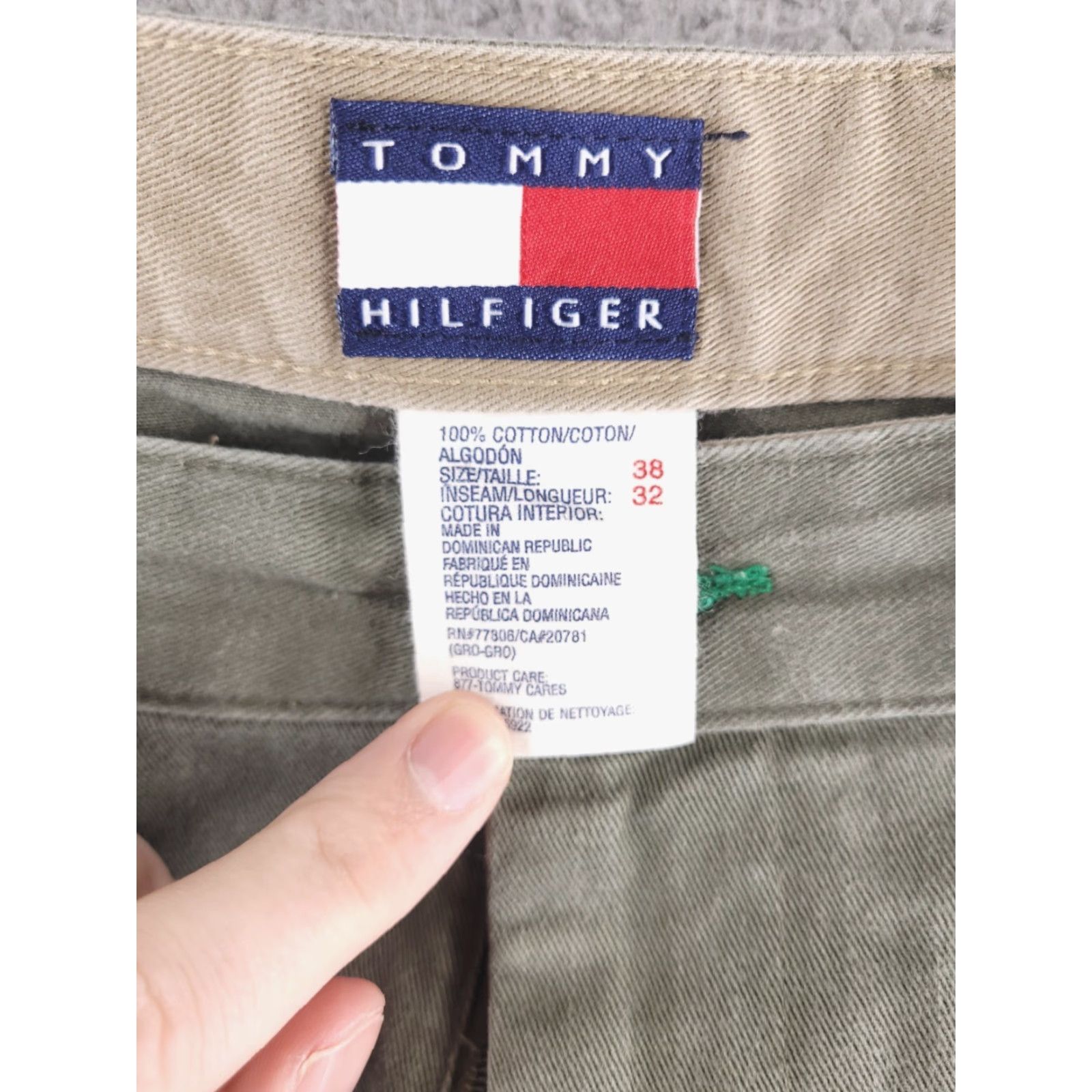 Tommy Hilfiger VINTAGE Tommy Hilfiger Pants Mens 38x32 Green Relaxed Pleated Chino Regular Men Girls? Size US 38 / EU 54 - 3 Thumbnail