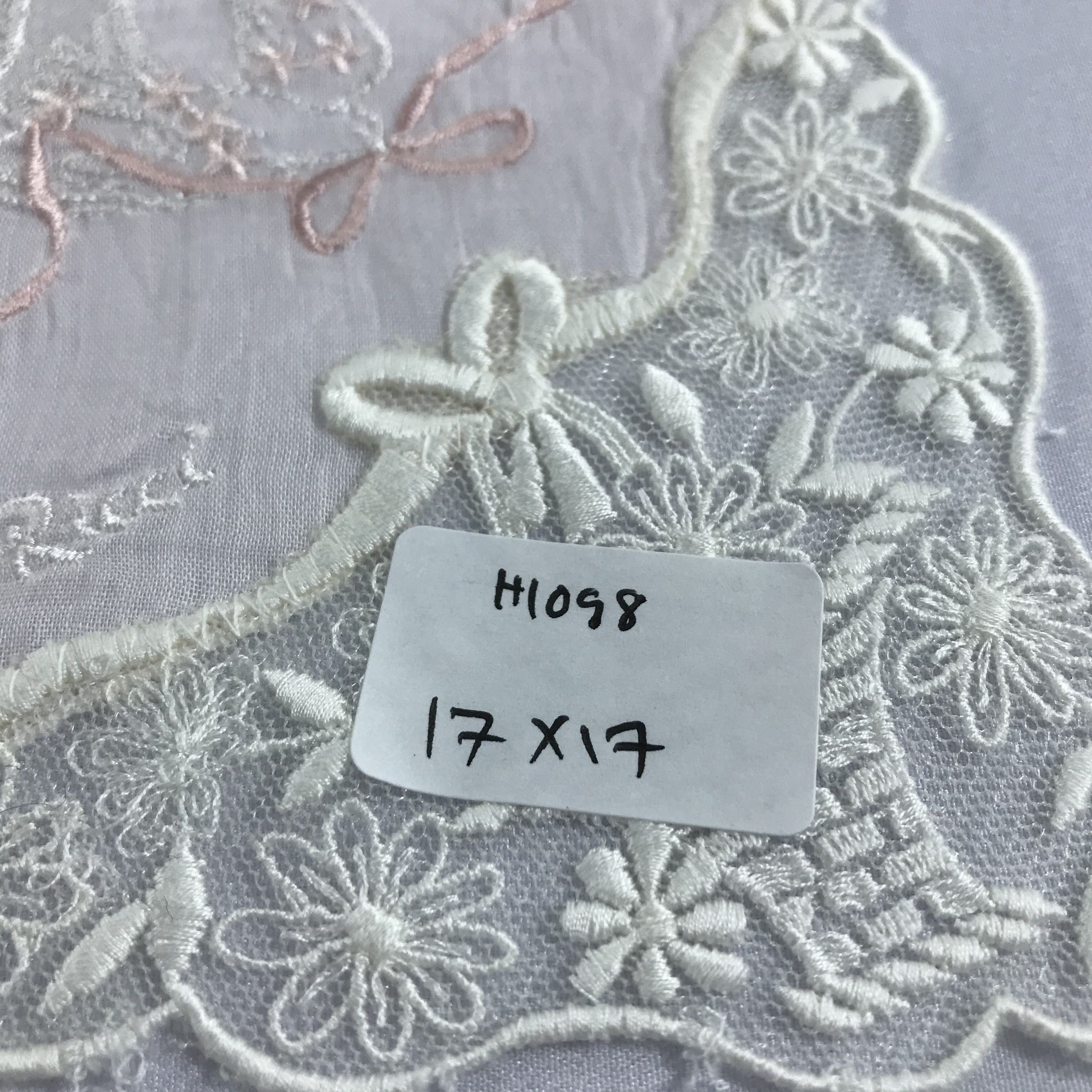 Nina Ricci Nina Ricci Handkerchief Neckerchief Bandana H1098 Size ONE SIZE - 5 Thumbnail