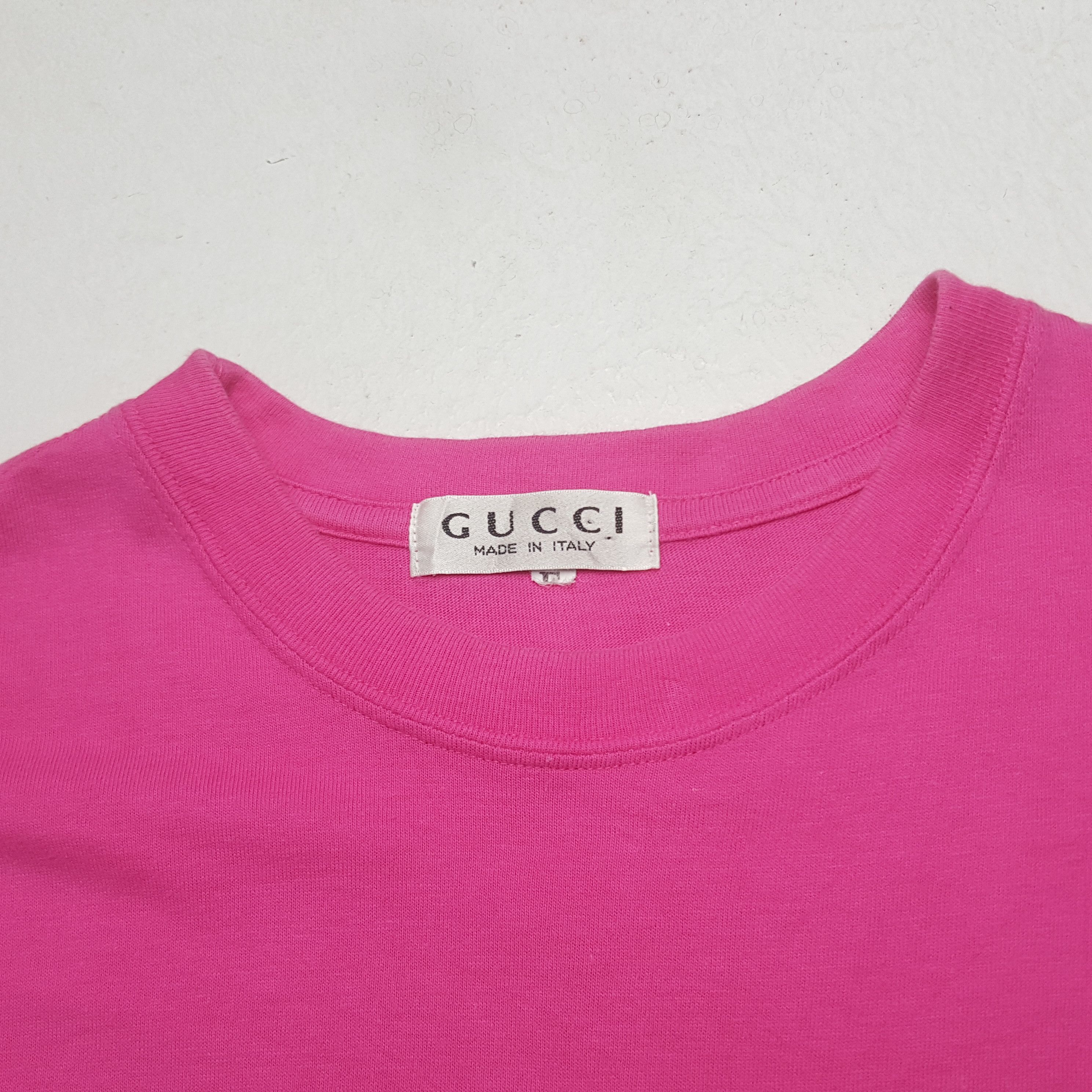 Gucci Vintage Gucci Big Logo Tshirt Size US M / EU 48-50 / 2 - 4 Thumbnail