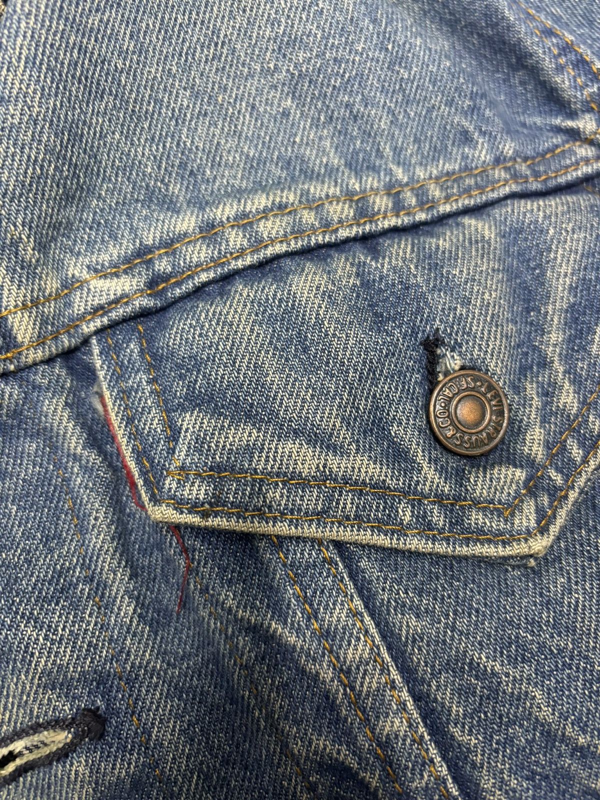 Levi's 🔥VINTAGE LEVIS 70505 BUTTON 52 DENIM TRUCKER JACKET Size US M / EU 48-50 / 2 - 13 Thumbnail