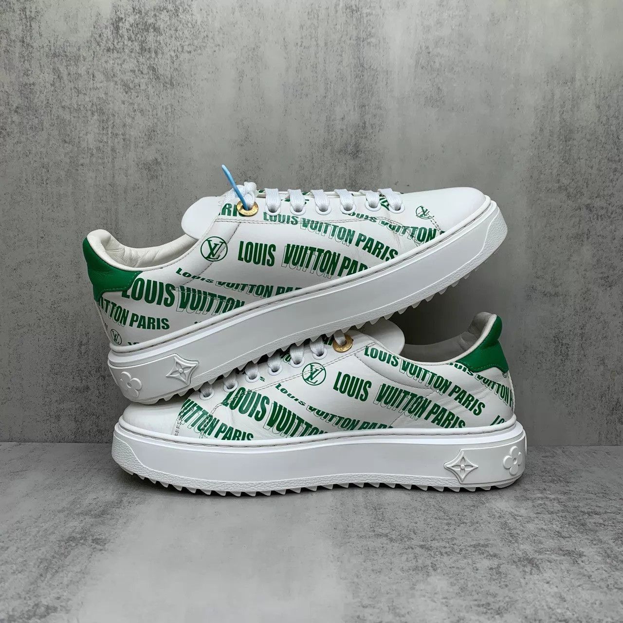 Louis Vuitton LV Time Out white print 37w 95 new JZ1113 sneakers Size US 6.5 / IT 36.5 - 3 Thumbnail