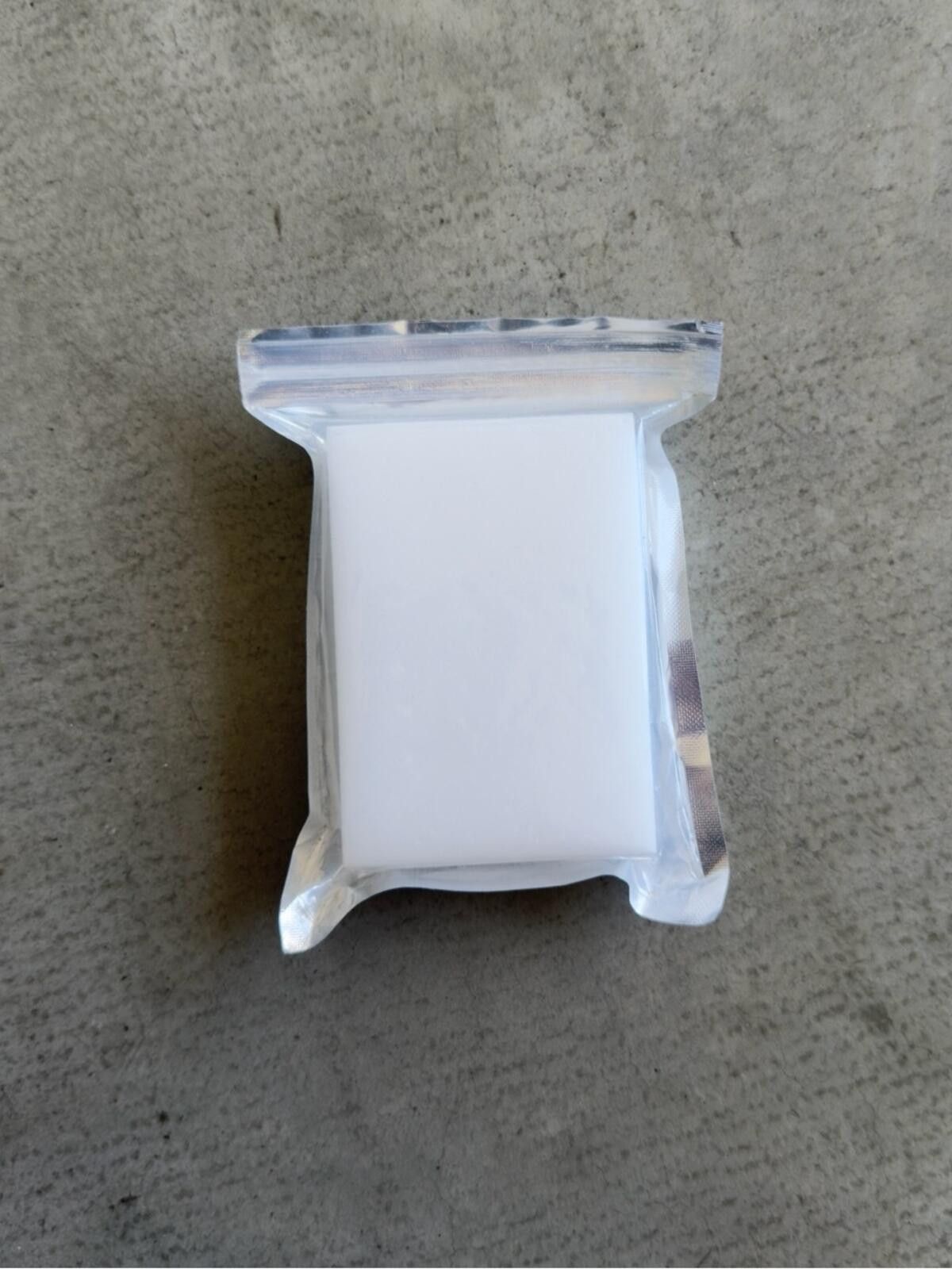 Awake NY Away / Suitcase Cleaning Eraser Sponge / Travel Care Size ONE SIZE - 1 Thumbnail