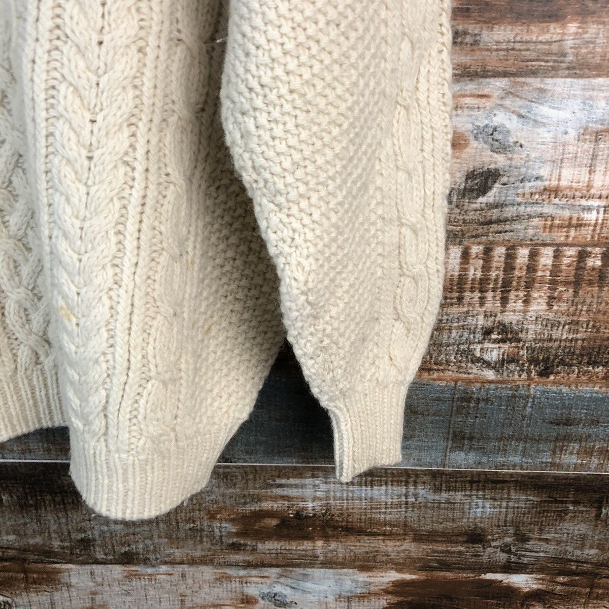 Japanese Brand Traders White Hand knit cable Knitwear #A2285 Size US L / EU 52-54 / 3 - 16 Thumbnail
