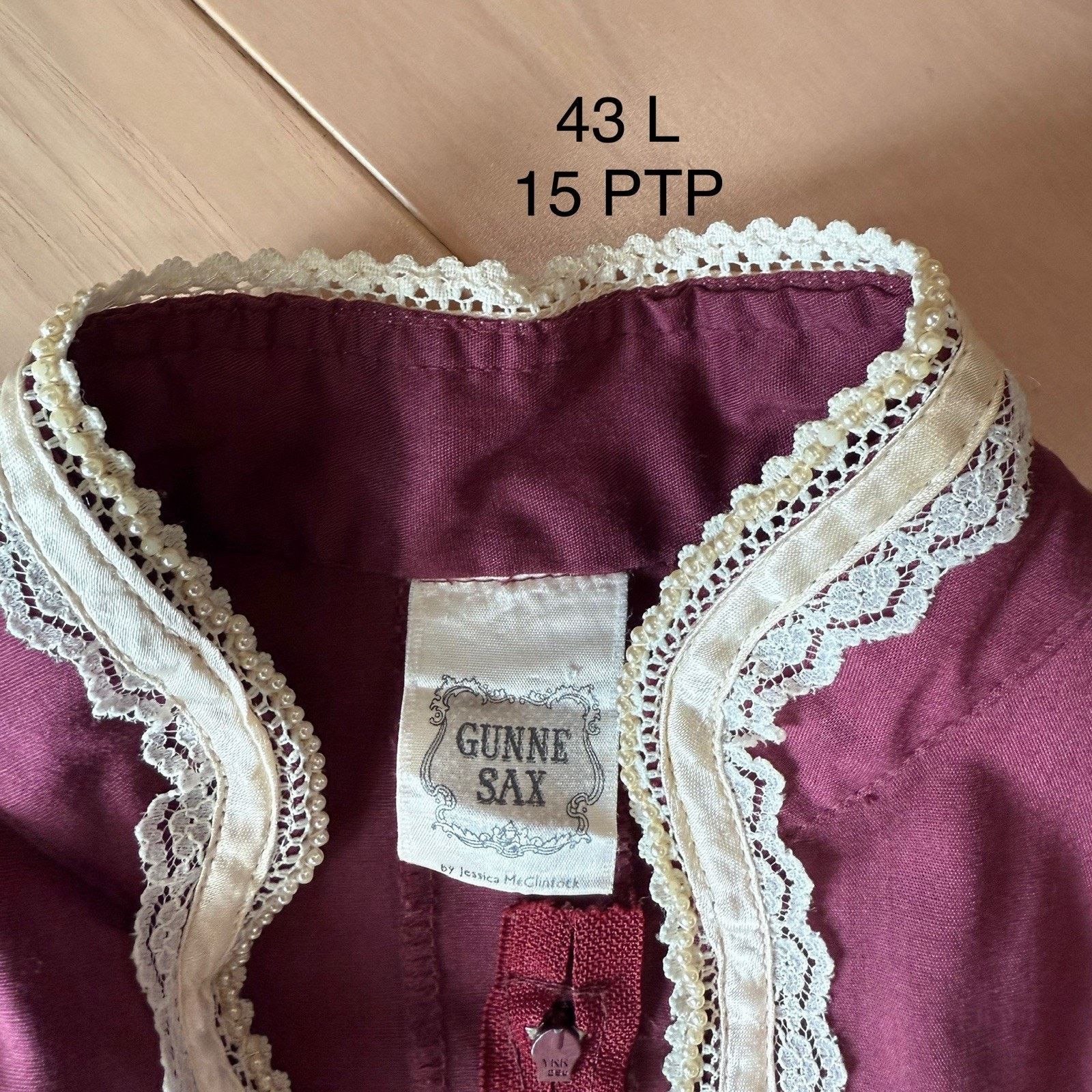 Vintage Vintage Gunne Sax Dress Women's S Maroon Lace and Taffeta Size S / US 4 / IT 40 - 6 Thumbnail