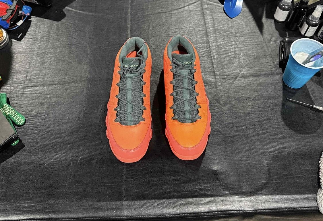 Jordan Brand Jordan 9 Low Bright Mango size 11.5 Size US 11.5 / EU 44-45 - 3 Thumbnail