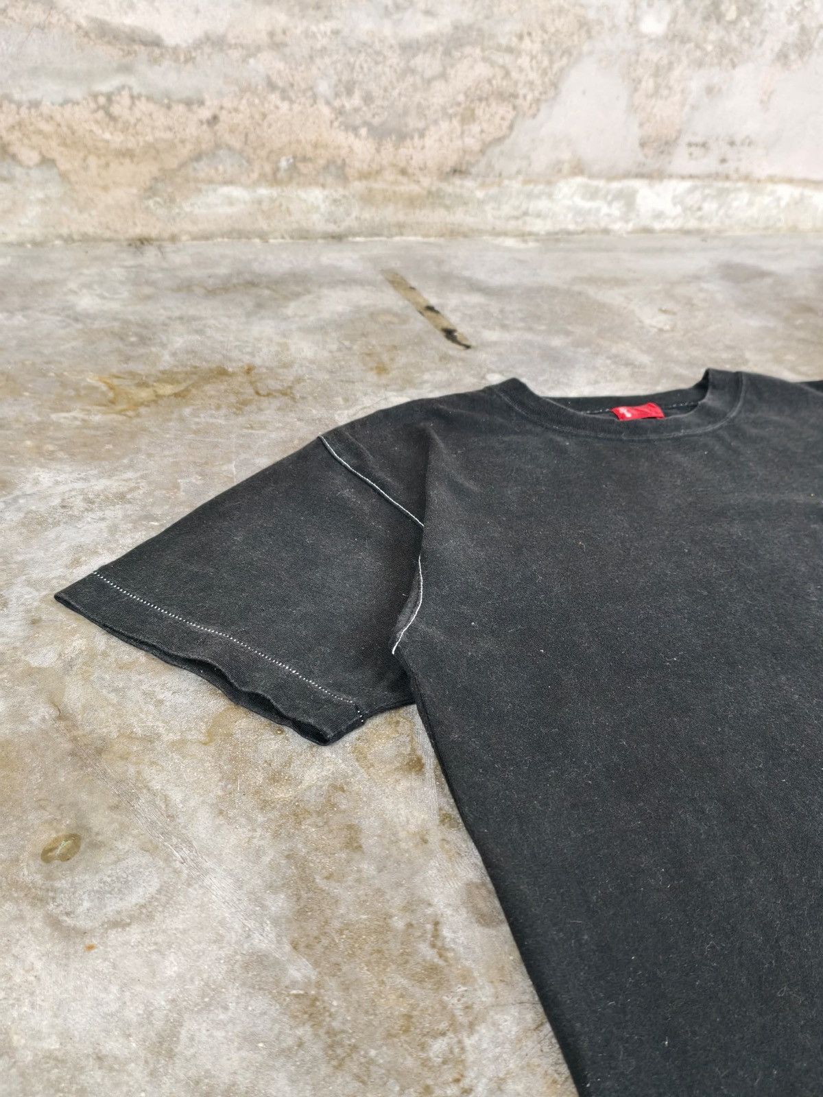 Levi's × Vintage Levi's Red Tab T-Shirt Size US M / EU 48-50 / 2 - 11 Thumbnail