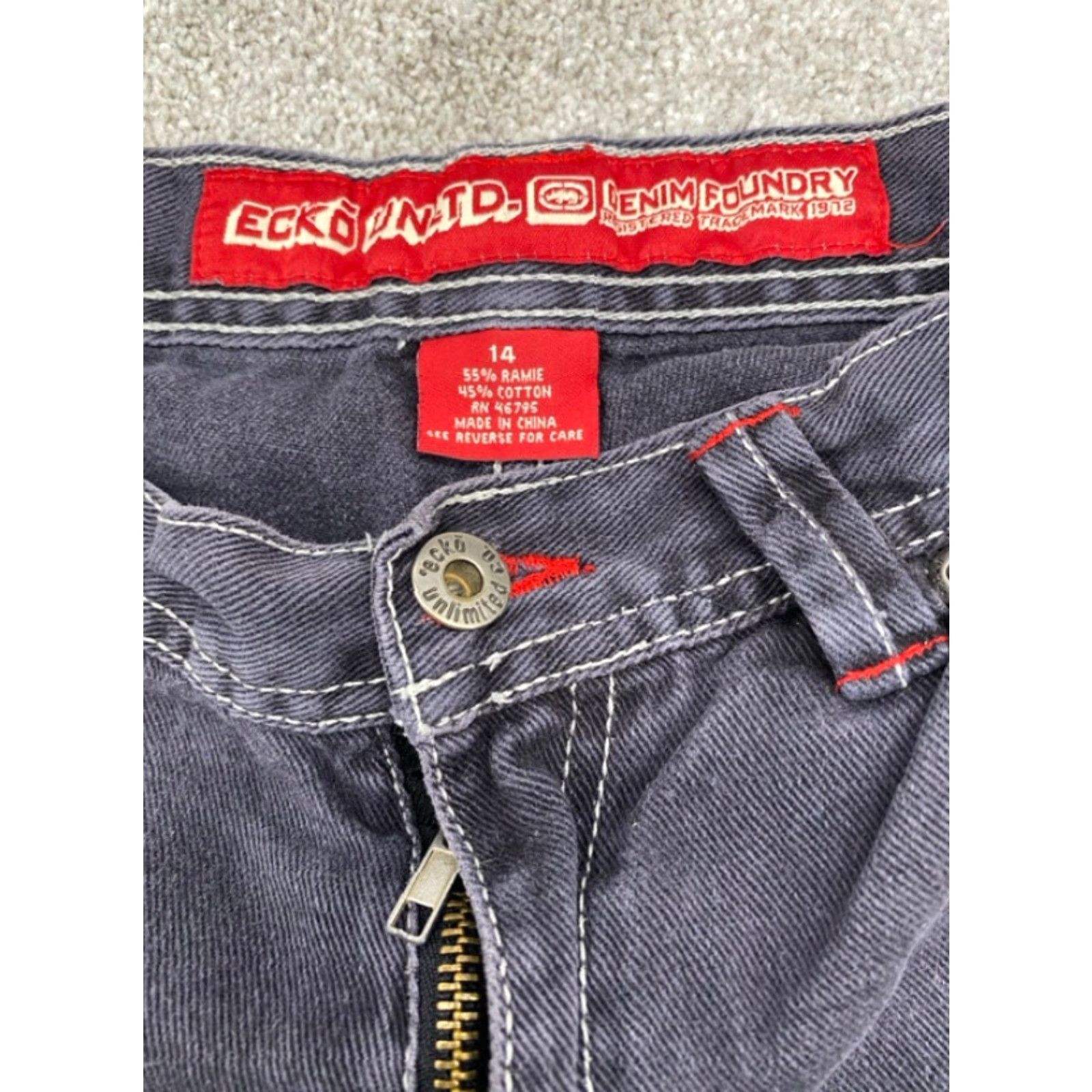 Ecko Unltd. VINTAGE Ecko Unltd. Shorts Women 26x11 Blue Denim Embroidered 90s City Grunge Shorts Womens 26 in inseam 11 in 21 in length Size 26" / US 2 / IT 38 - 3 Thumbnail