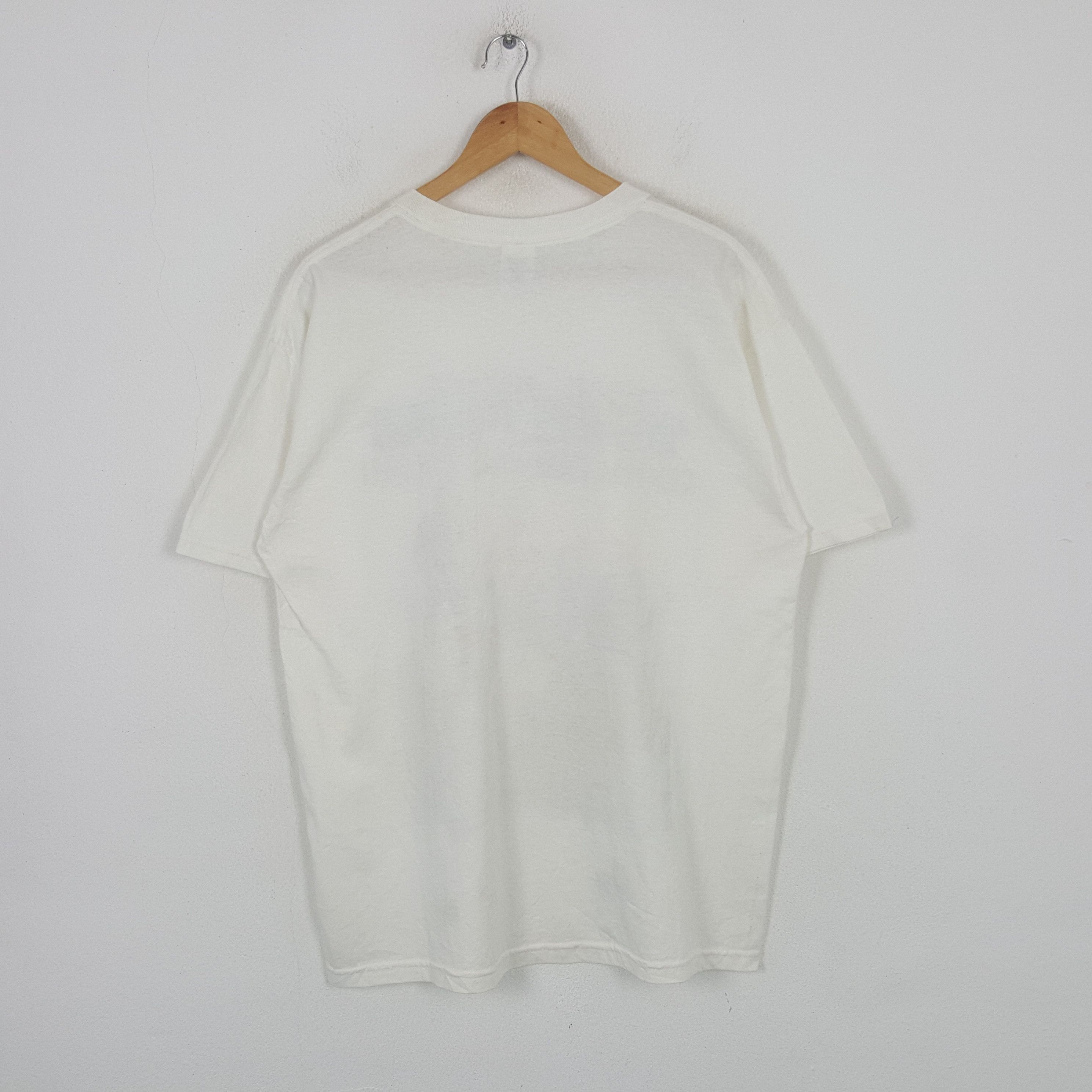 Vintage Vintage The Black Eyed Peas US Group Tshirt RR1 Size US L / EU 52-54 / 3 - 3 Thumbnail