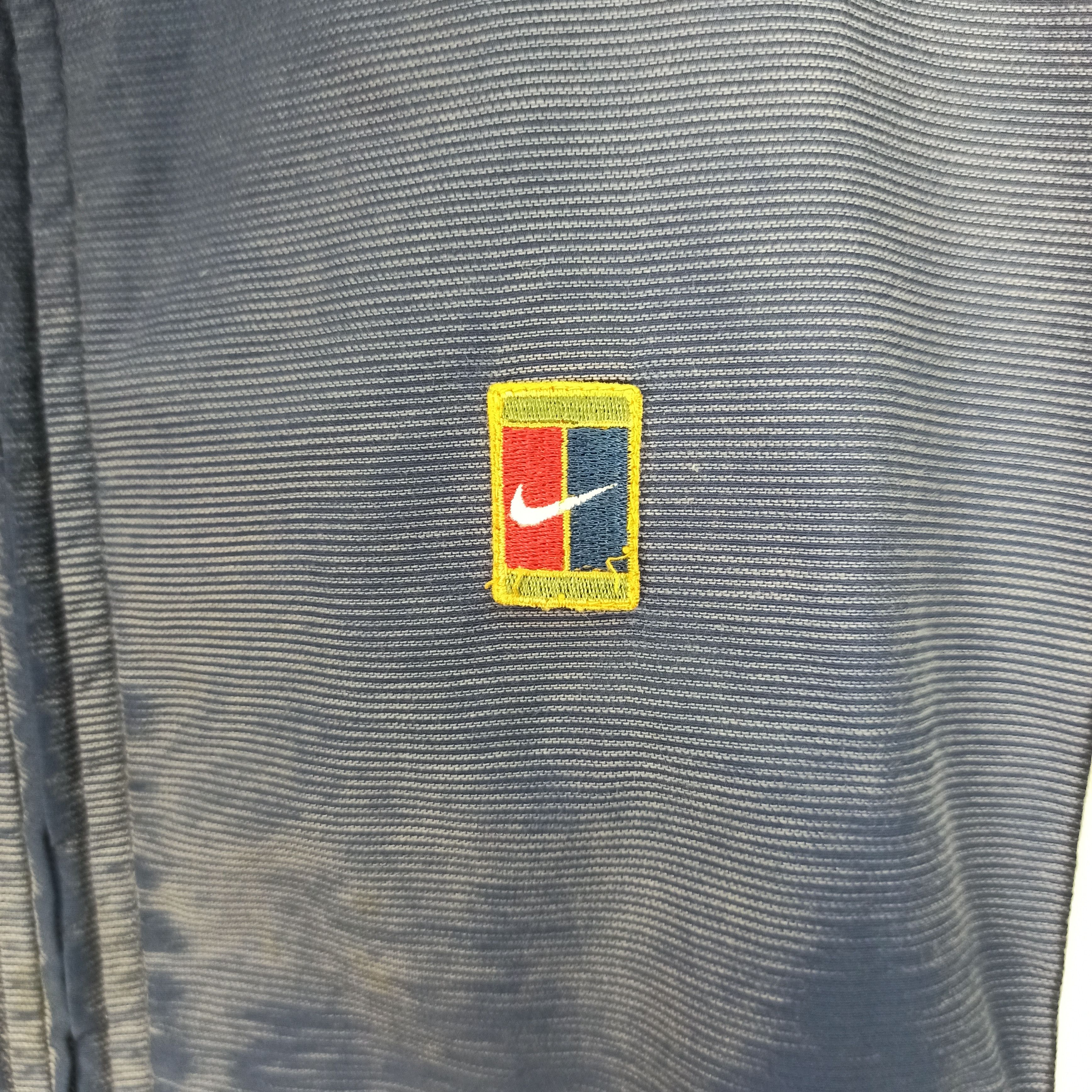 Nike Vintage Nike Court Jacket Faded Colour Worn/ACG/USA Size US M / EU 48-50 / 2 - 5 Thumbnail