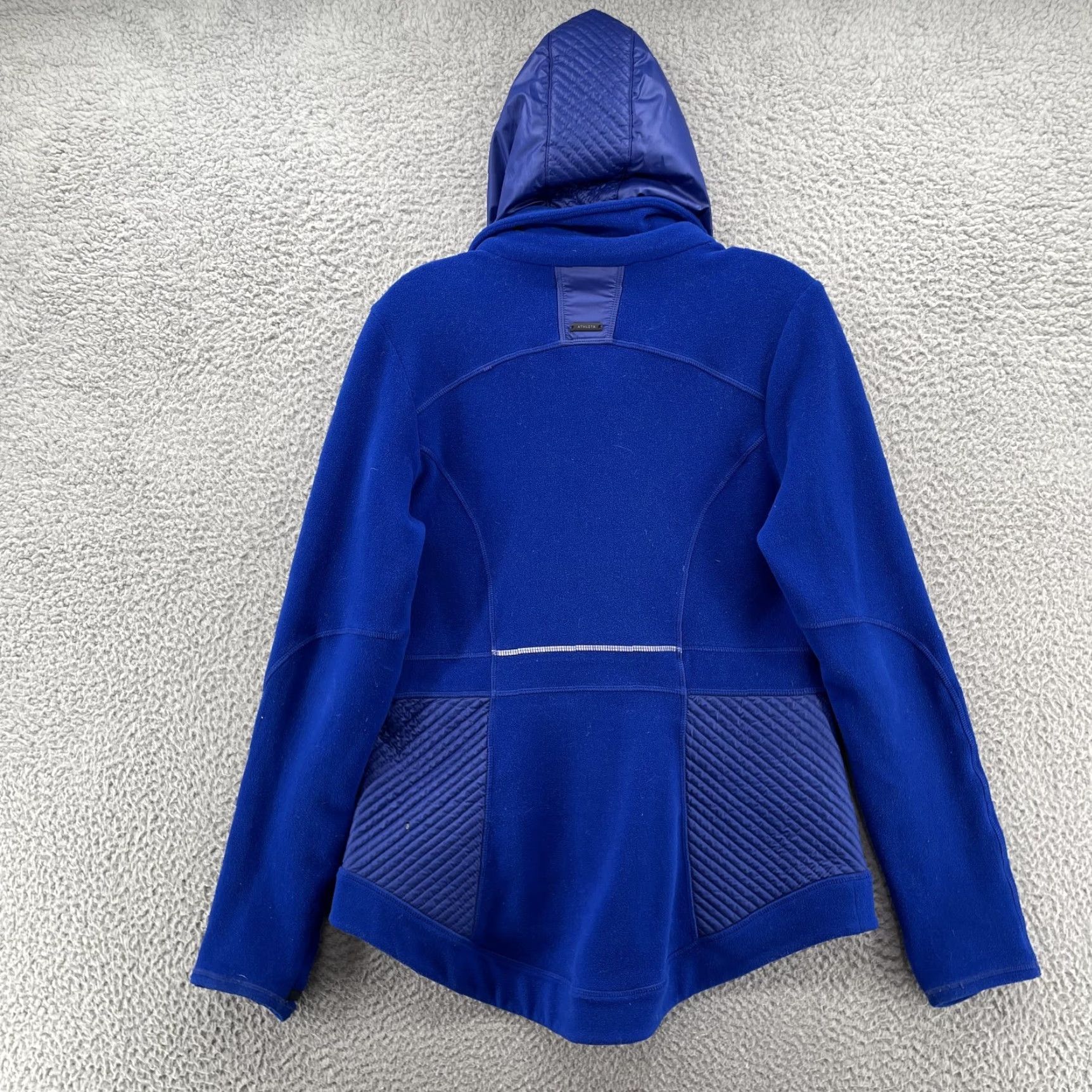 Athleta Athleta Jacket Womens Med Blue Running Fleece Gorpcore Futuristic Athleisure Gym Shirt Women Medium Blue Gorpcore Futuristic Athletic Jacket Size M / US 6-8 / IT 42-44 - 6 Thumbnail