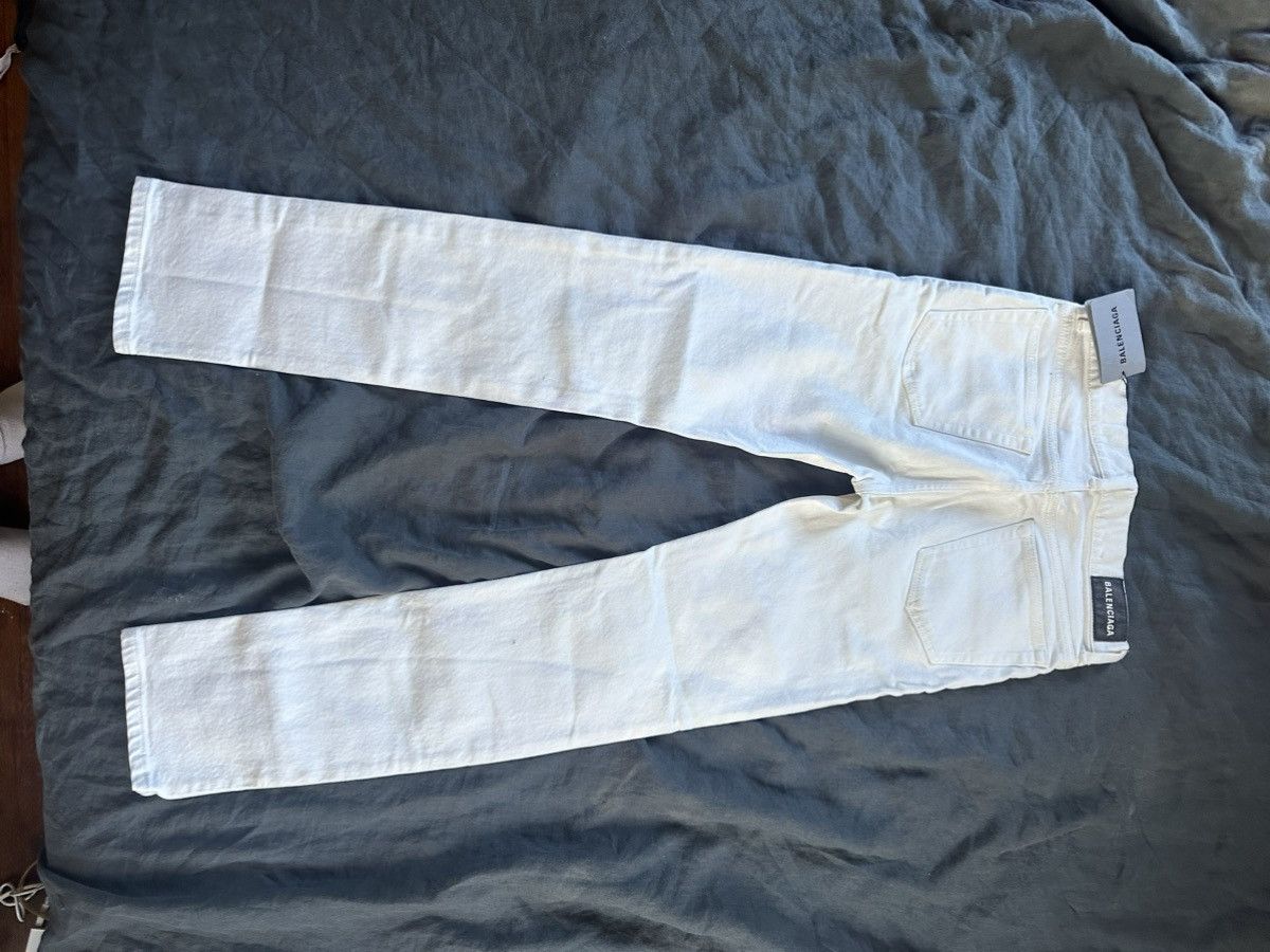 Balenciaga Balenciaga White Denim jeans 2019 Size US 30 / EU 46 - 2 Thumbnail