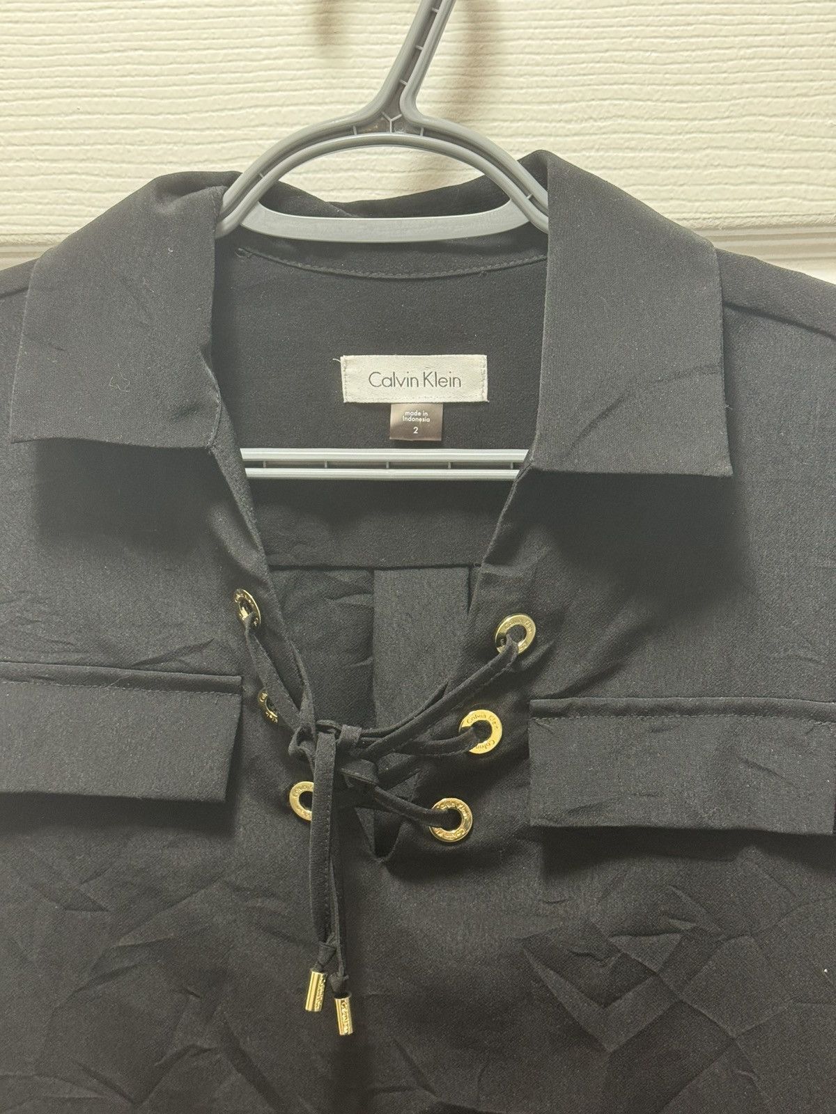 Calvin Klein Calvin Klein Black Collar Blouse Quarter Sleeve Gold Size M / US 6-8 / IT 42-44 - 2 Thumbnail