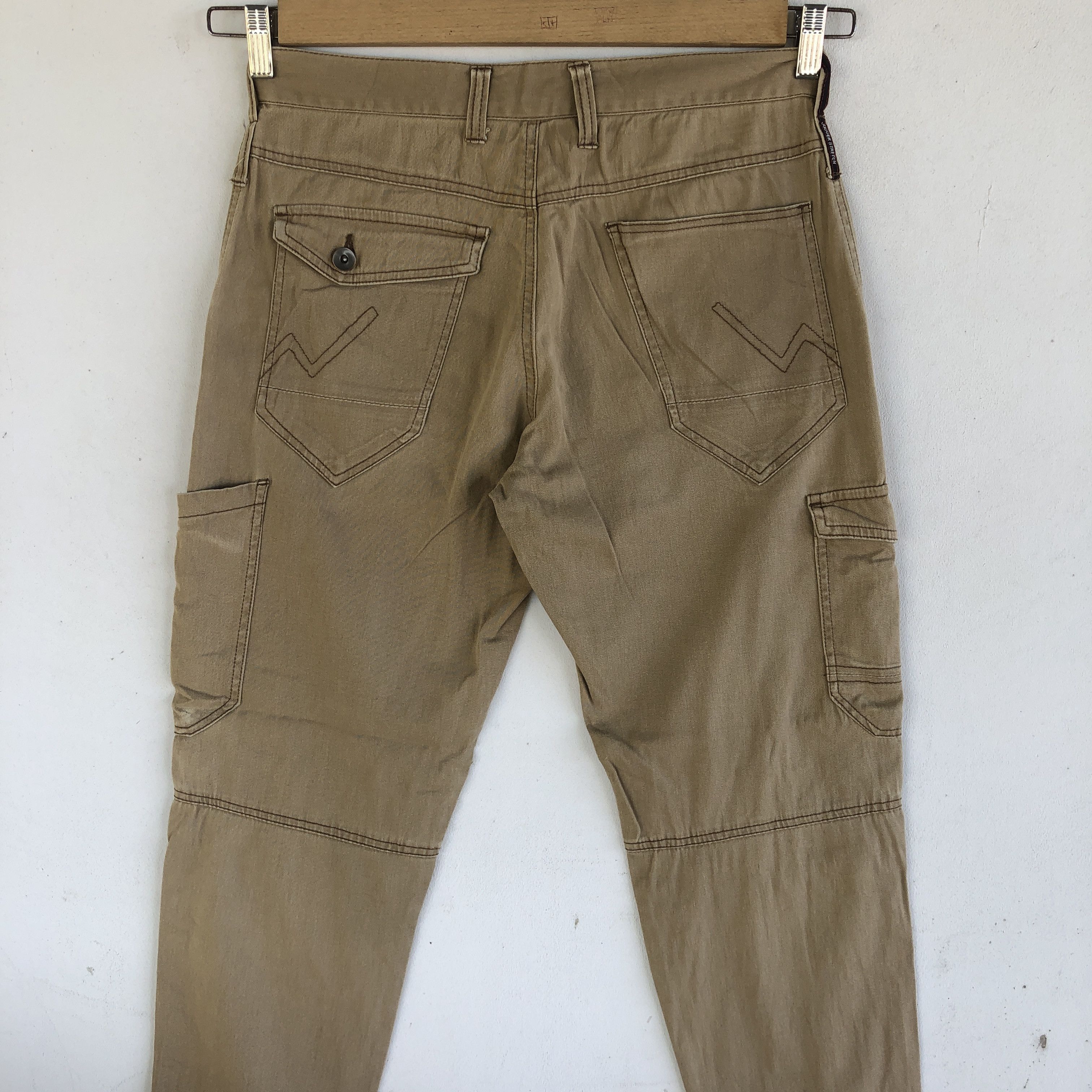 Japanese Brand Vintage Japanese Cargo Pants Multi Pocket Utility Trousers Size US 30 / EU 46 - 4 Thumbnail