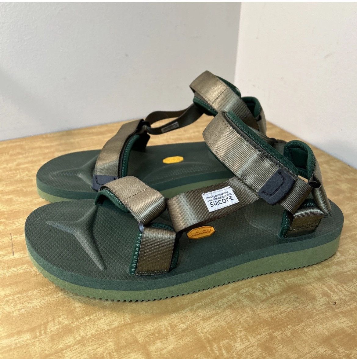 Suicoke Suicoke Depa V2 Size US 11 / EU 44 - 1 Thumbnail