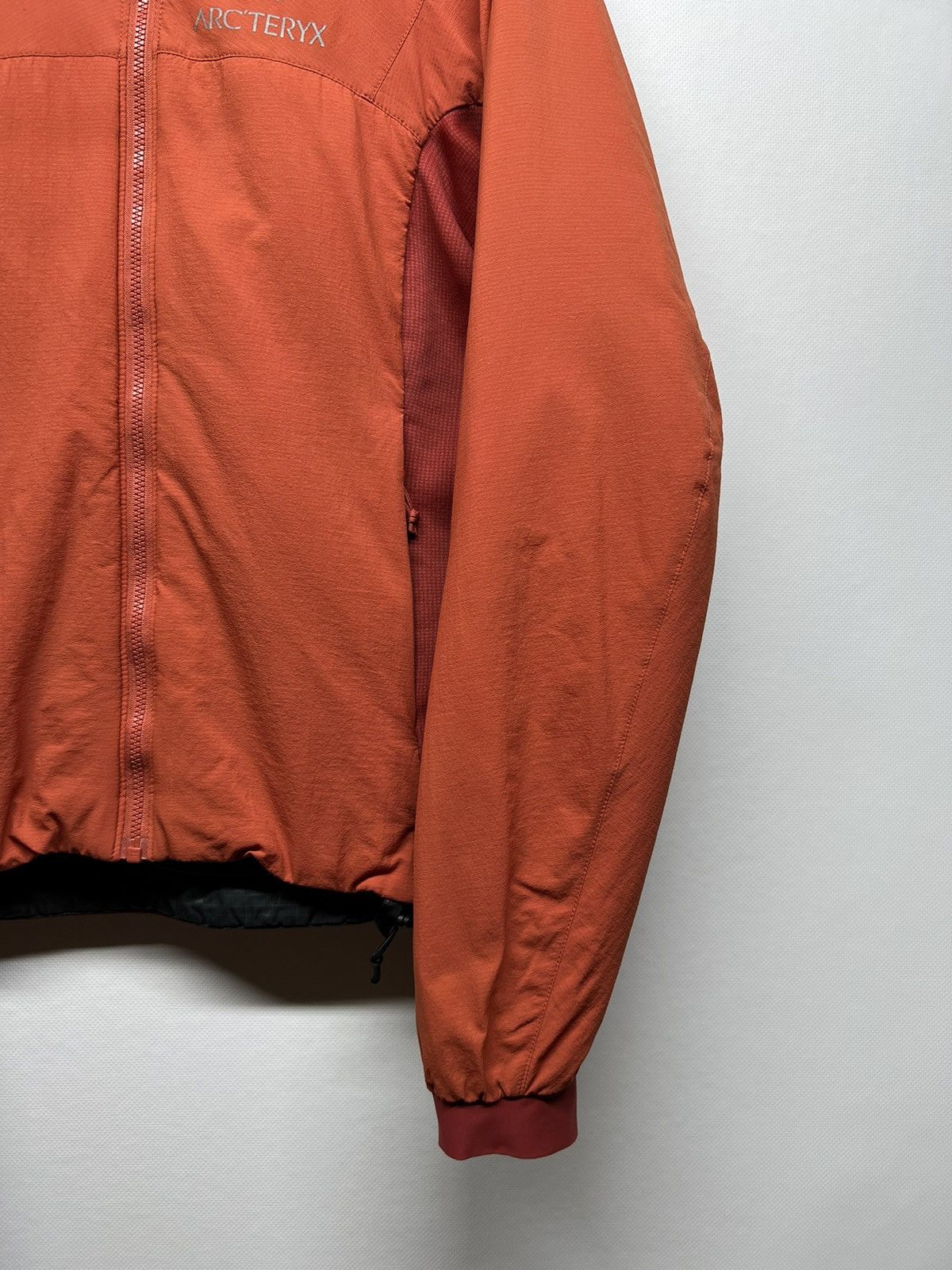Arc'teryx Vintage Y2k Arc’teryx 🧡 Nylon Reflective Logo Jacket 00’s Size XS / US 0-2 / IT 36-38 - 7 Thumbnail