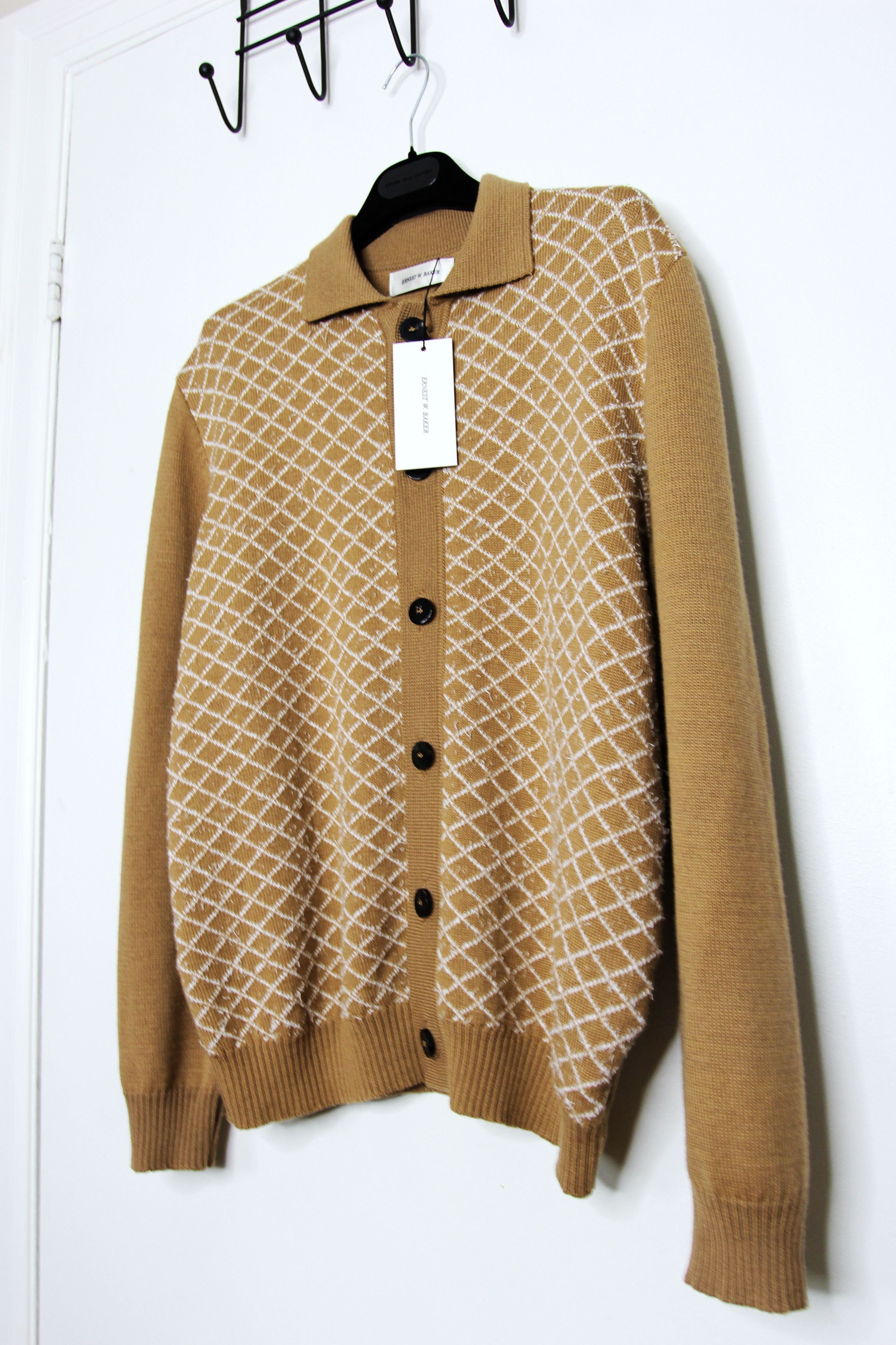 Ernest W. Baker BNWT SS24 ERNEST W. BAKER QUILTED BOUCLE POLO CARDIGAN L Size US L / EU 52-54 / 3 - 5 Thumbnail