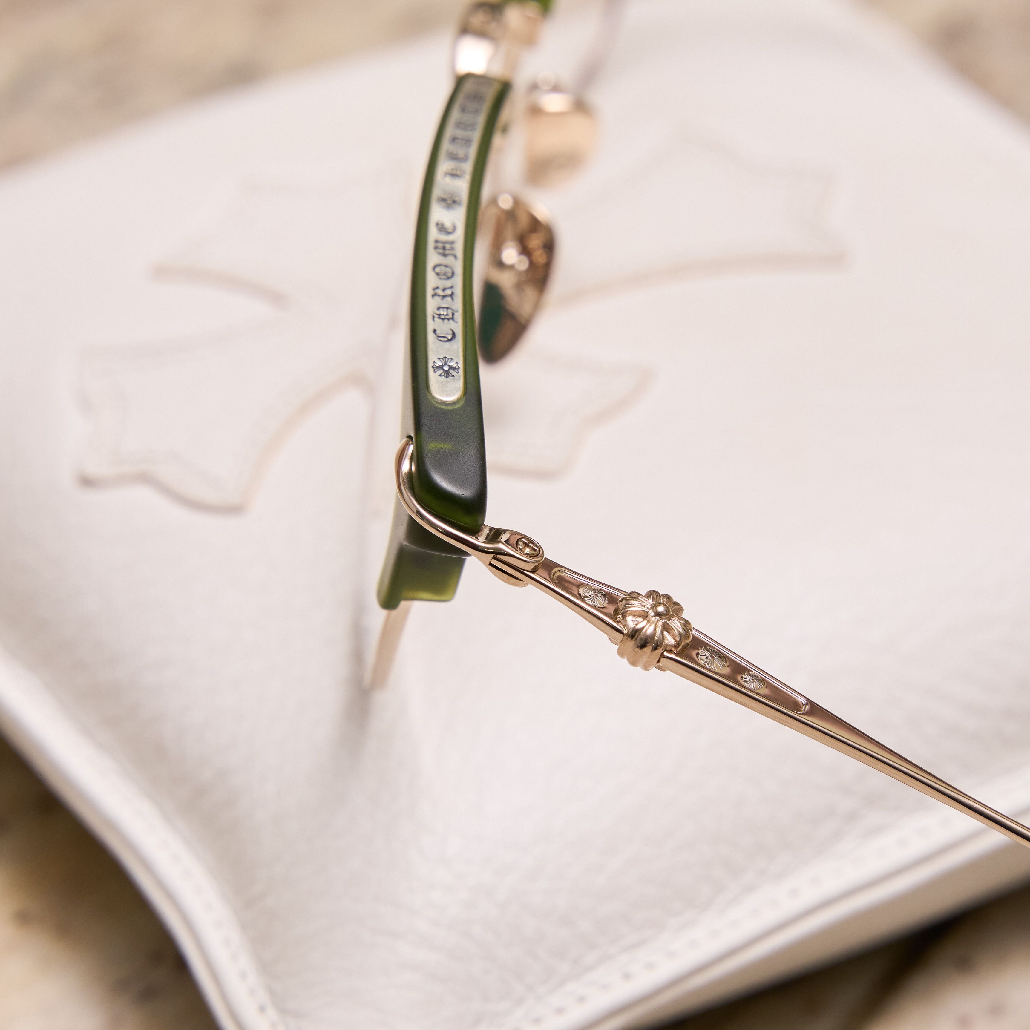 Chrome Hearts CHROME HEARTS SLUNTRADICTION Matte Dark Olive/Gold Plated Size ONE SIZE - 3 Thumbnail