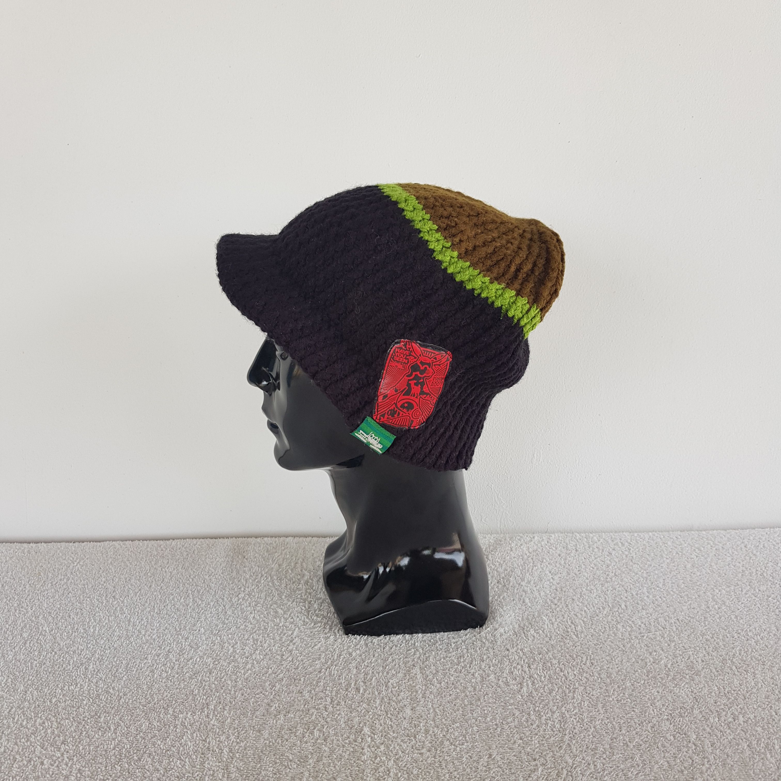 Japanese Brand Vintage Spacecraft Beanie Ribbed Knit Brim Snow Caps Hats. Size ONE SIZE - 3 Thumbnail