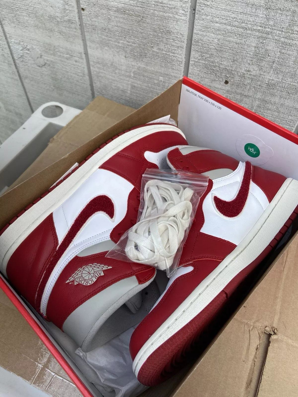 Nike Jordan 1 High Varsity Red Chenille DJ4891-061 Women 12/10.5M Size US 12 / IT 42 - 10 Thumbnail