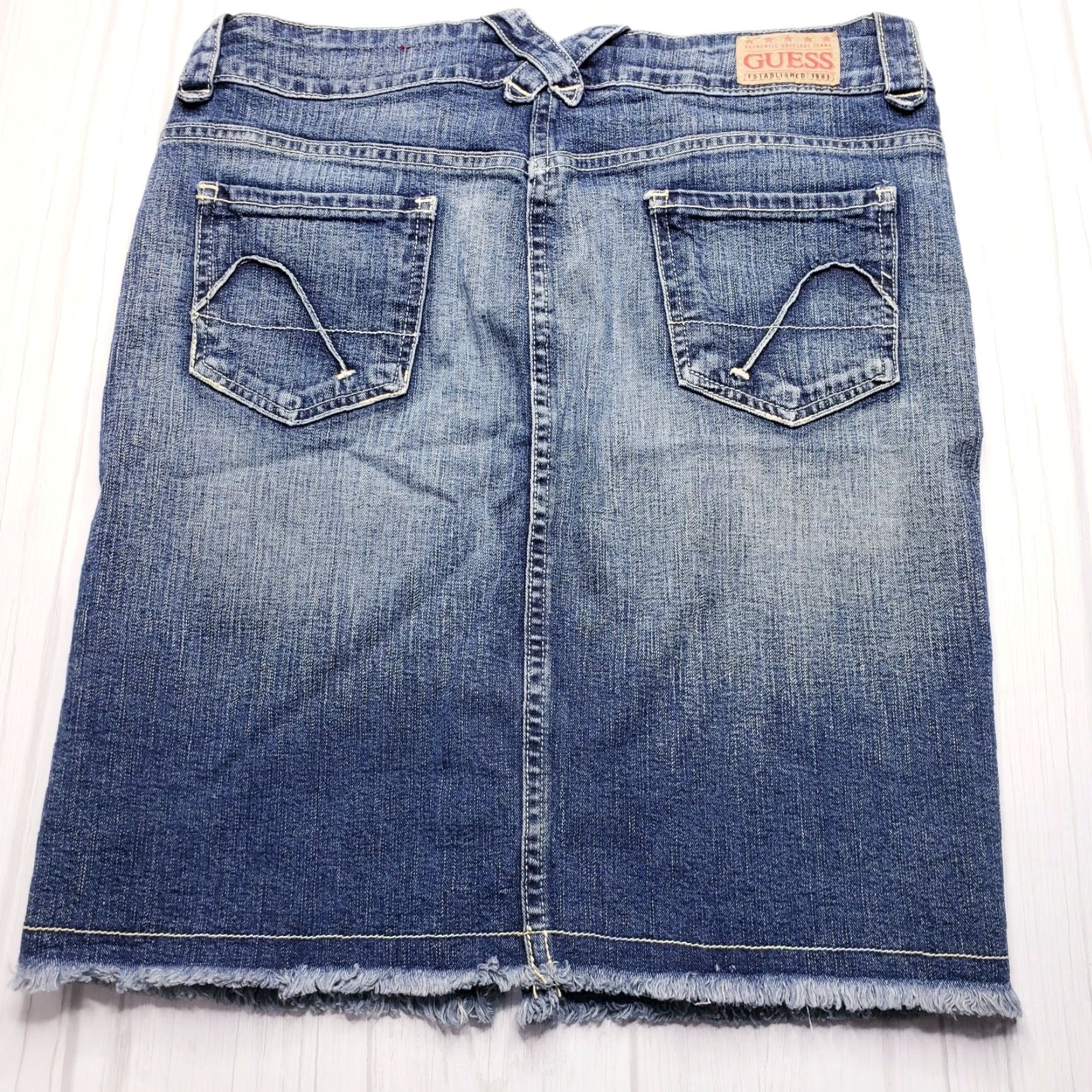 Guess VINTAGE GUESS JEANS Womens Denim Blue Pencil Straight Skirt 29, Knee Length, 90s Size 29" - 2 Thumbnail