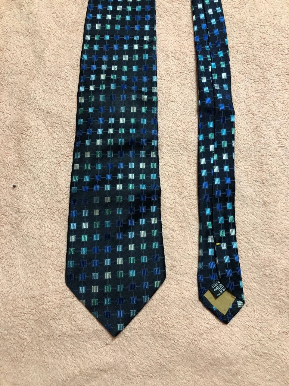 Yves Saint Laurent YVES SAINT LAURENT Silk Luxury Brand Necktie Blue Size ONE SIZE - 6 Thumbnail