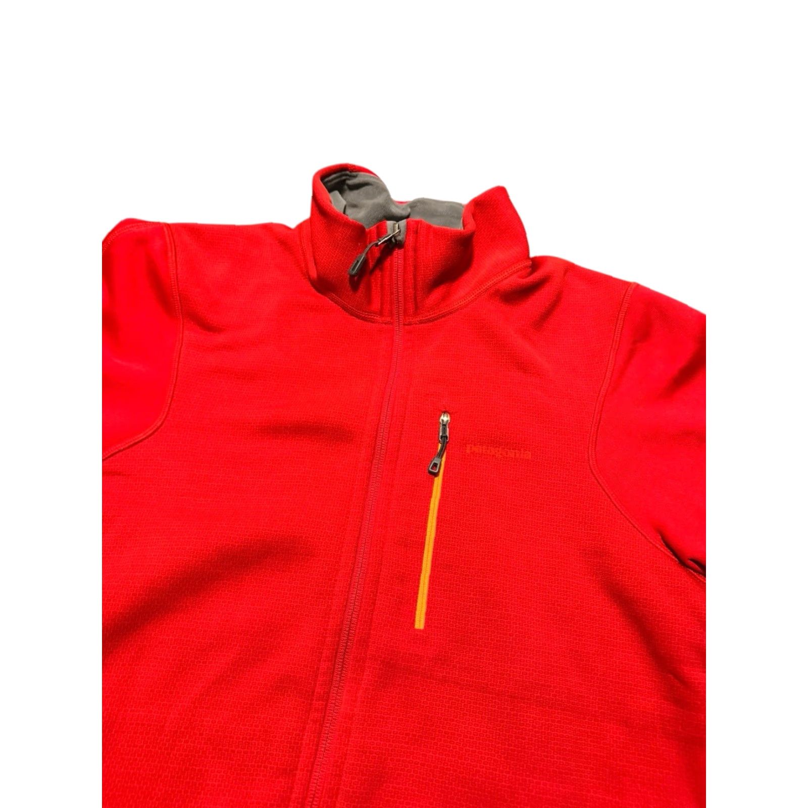 Patagonia Patagonia Jacket Men R1 Full-Zip Fleece Red Large Polartec Power Dry Grid Zip Pocket Zipper Logo Windbreaker Outdoor Casual Travel Scarf? Size US L / EU 52-54 / 3 - 3 Thumbnail