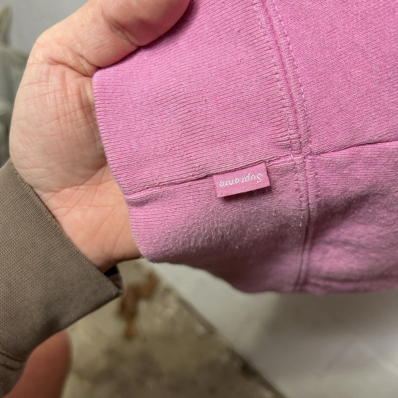 Supreme Supreme Small Box Logo Crewneck “Light Pink” SS22 Size US XL / EU 56 / 4 - 15 Thumbnail