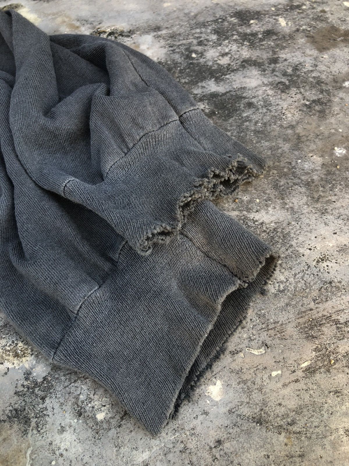 Stussy × Vintage Rare🔥 Vintage 80s Stussy LongSleeve Tshirt Distressed Size US L / EU 52-54 / 3 - 10 Thumbnail