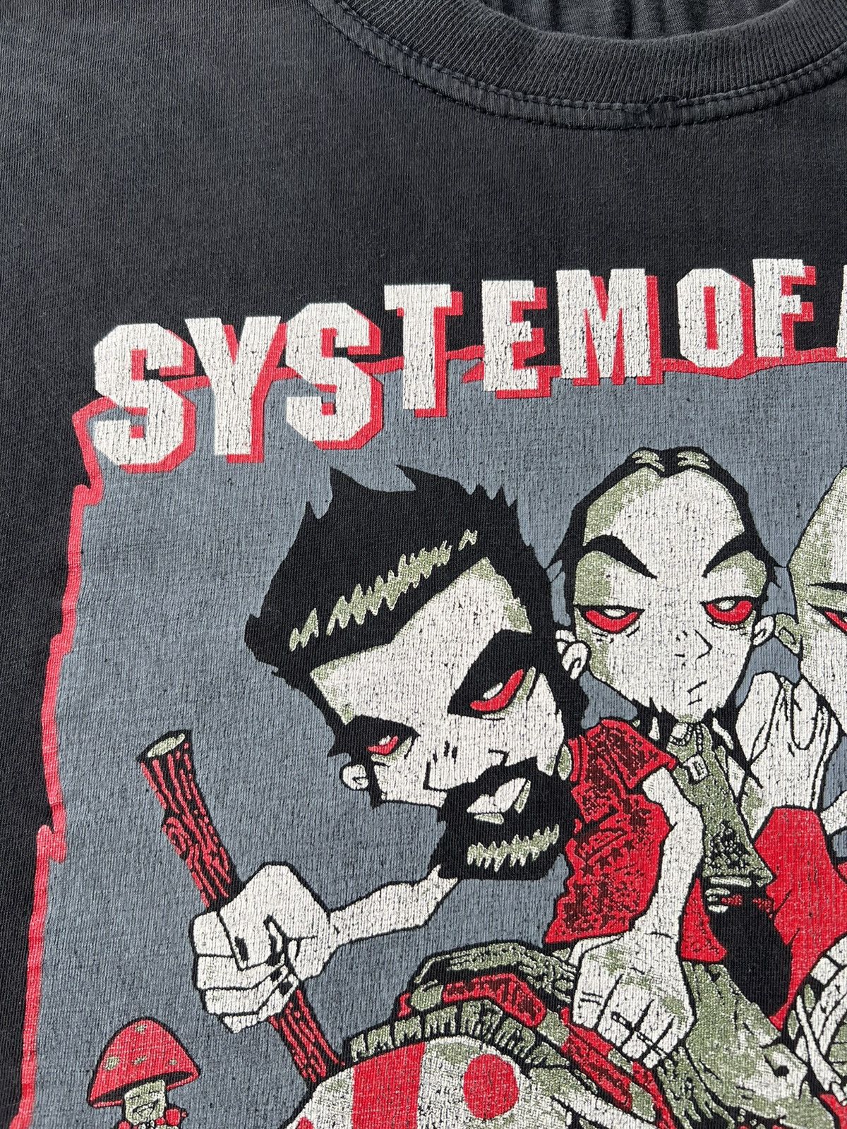 Band Tees Vintage 2000s System of a Down SOAD Mushroom Elephant Tshirt Size US M / EU 48-50 / 2 - 7 Thumbnail