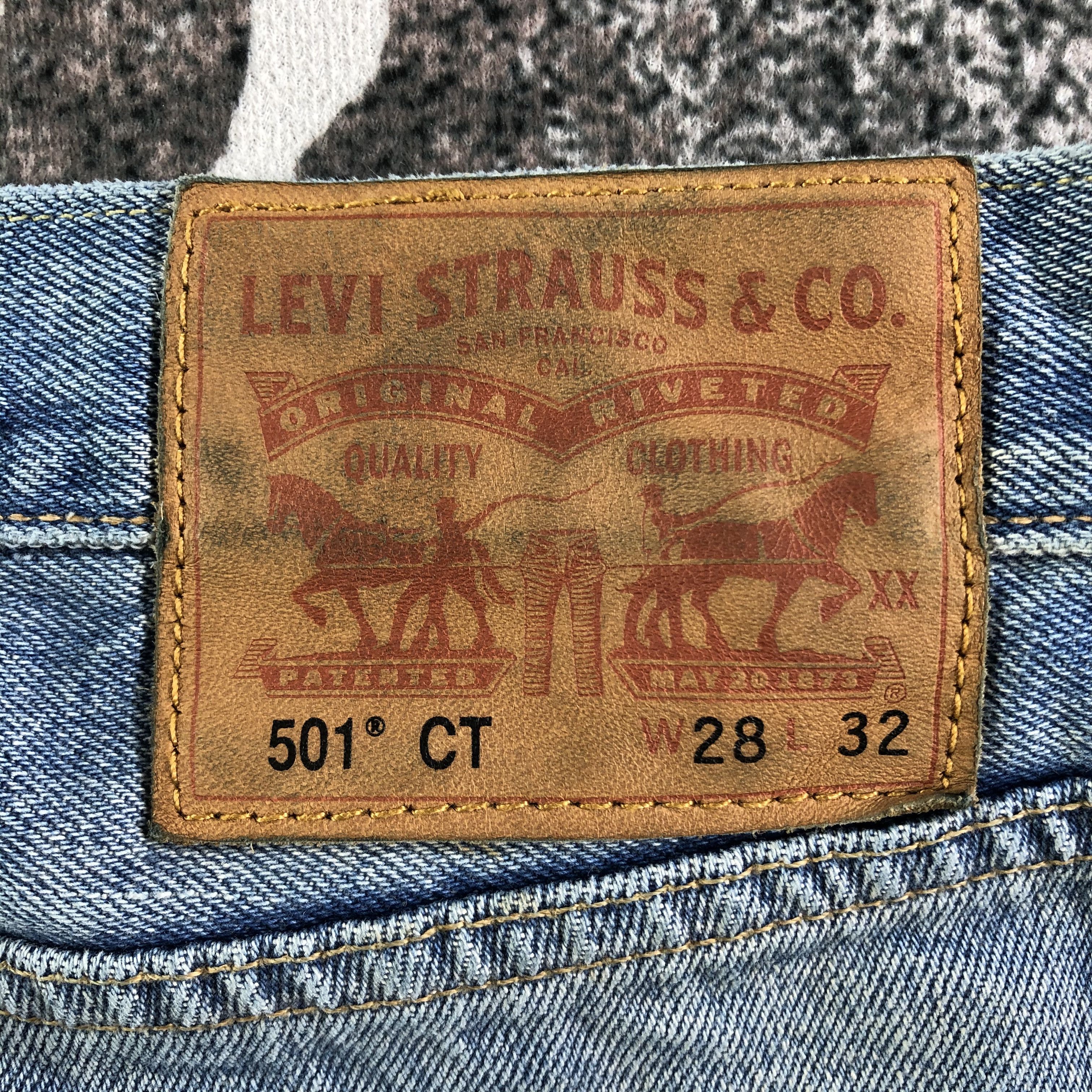 Levi's Levis 501 Jeans Ripped Denim KJ2249 Size US 28 / EU 44 - 5 Thumbnail
