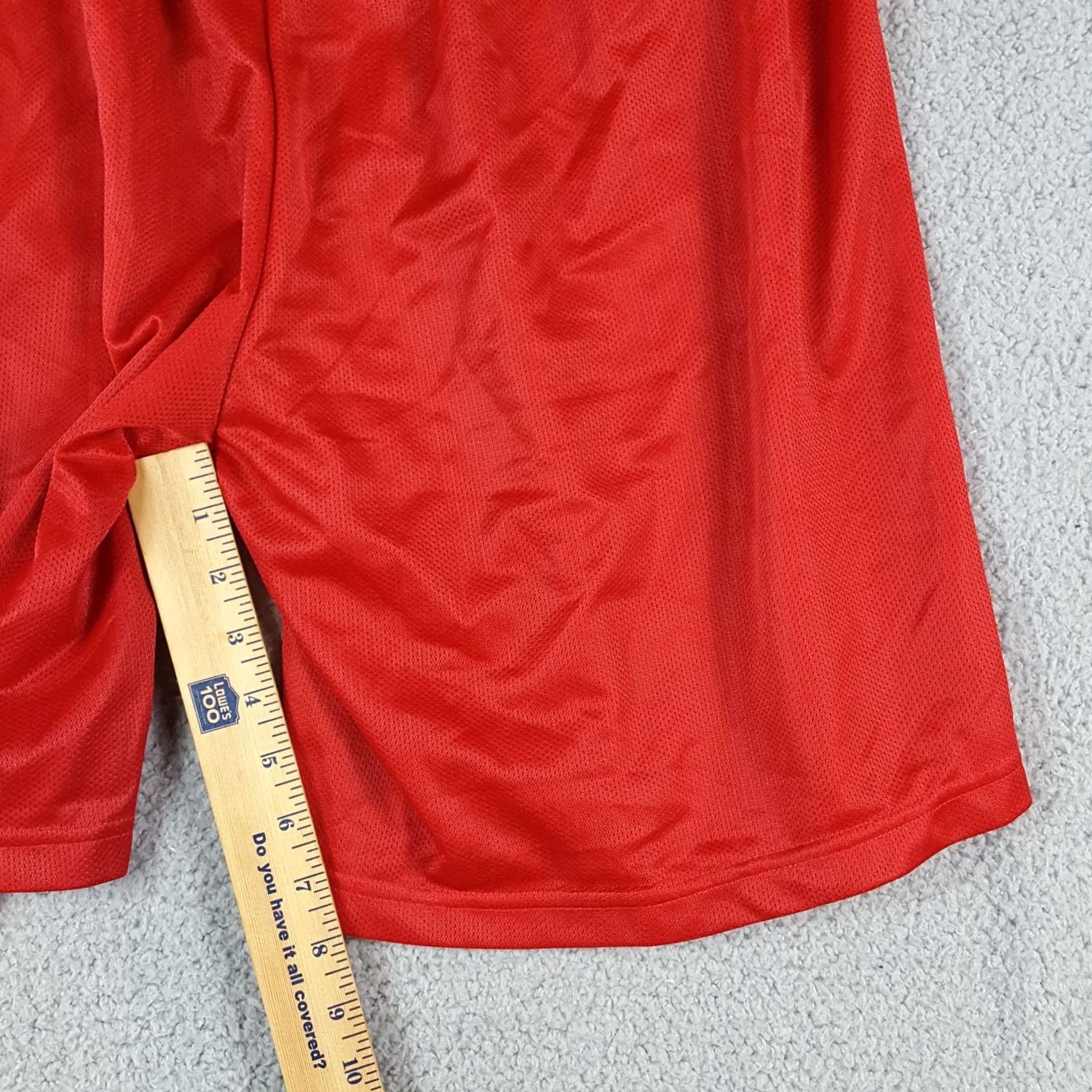 Vintage VINTAGE Basketball Shorts Men's XL Red Retro Drawstring Gym Workout Size US 36 / EU 52 - 6 Thumbnail