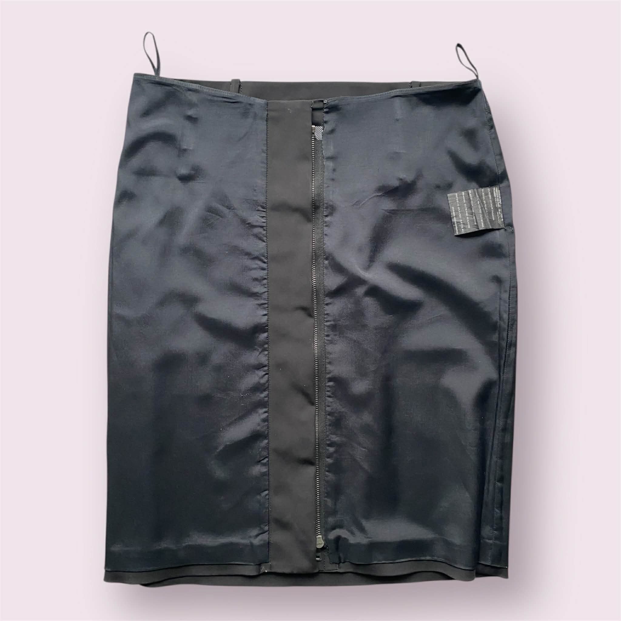 Prada Prada Mid Skirt Midi Official RiRi Zip Size 44 Size 32" / US 10 / IT 46 - 4 Thumbnail