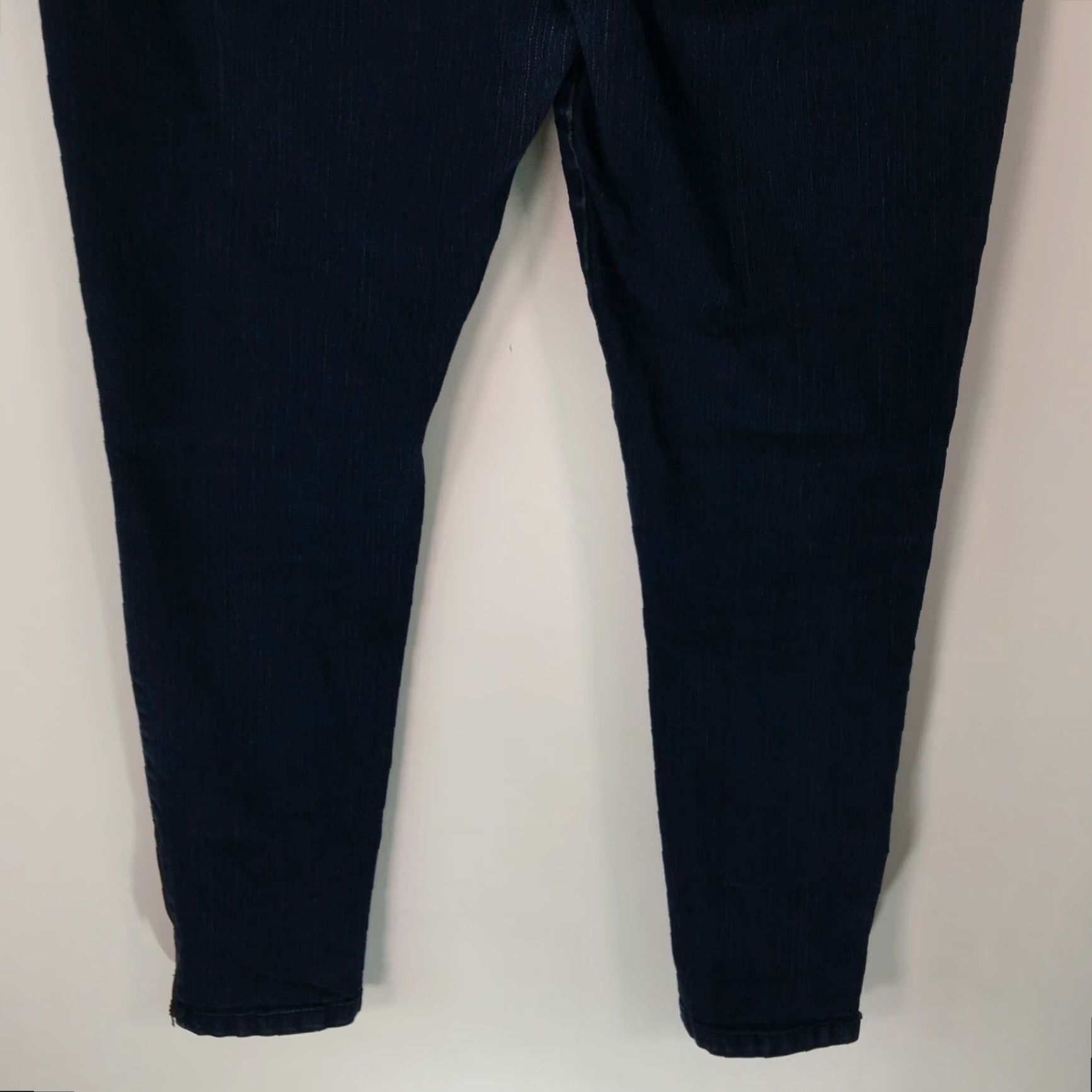 CO New York & Co Womens Jeans Legging Low Rise Blue Denim Size 8 Stretch Comfort Regular Size 30" / US 8 / IT 44 - 6 Thumbnail