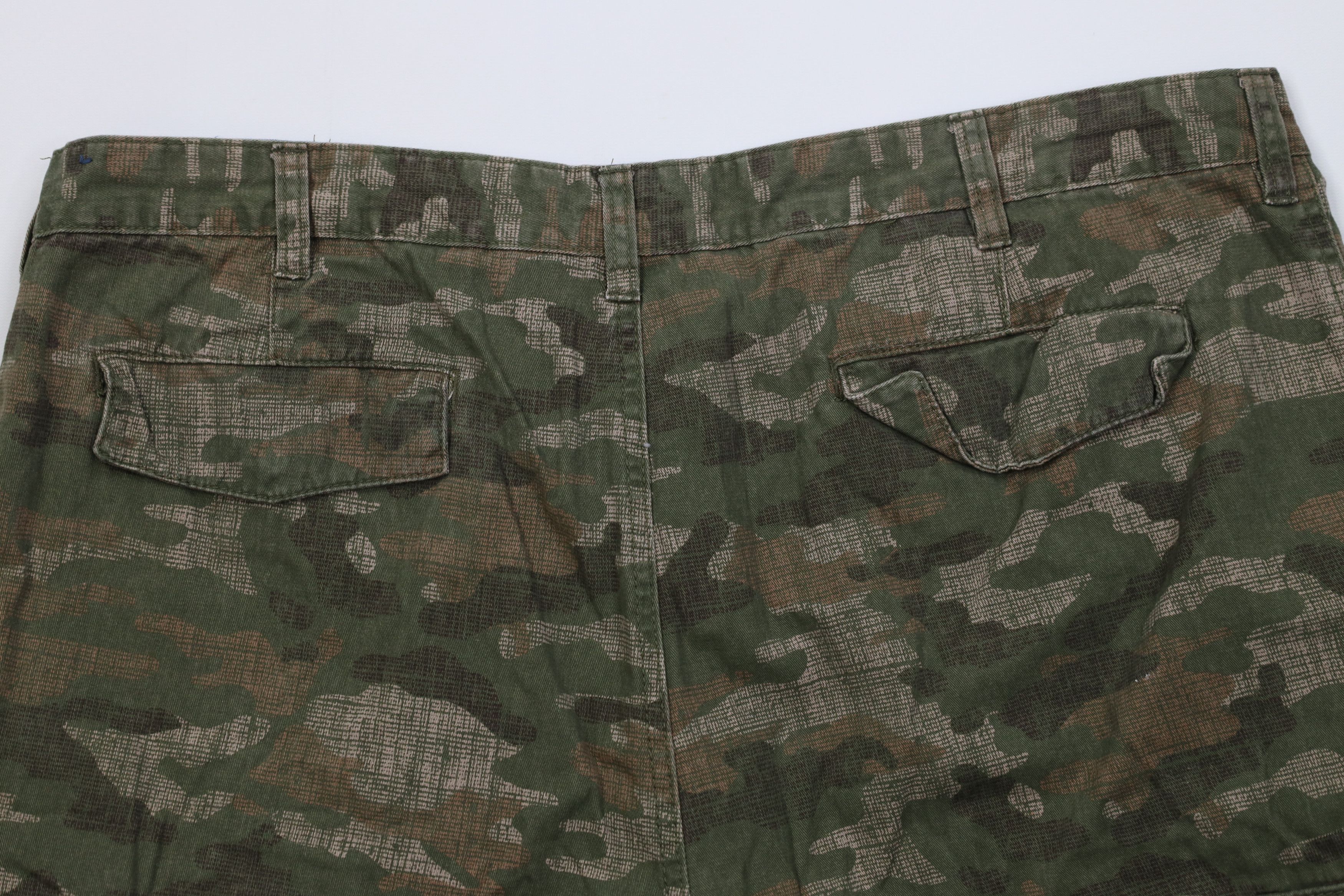 Vintage Vintage Y2K Streetwear Faded Camouflage Cargo Shorts Cotton Size US 40 / EU 56 - 9 Thumbnail