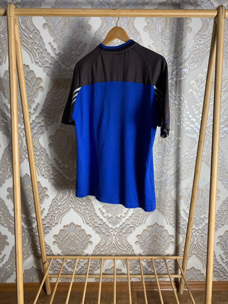 Adidas Vintage Adidas Original Equipment Retro T-shirt Soccer 90s Size US M / EU 48-50 / 2 - 7 Thumbnail