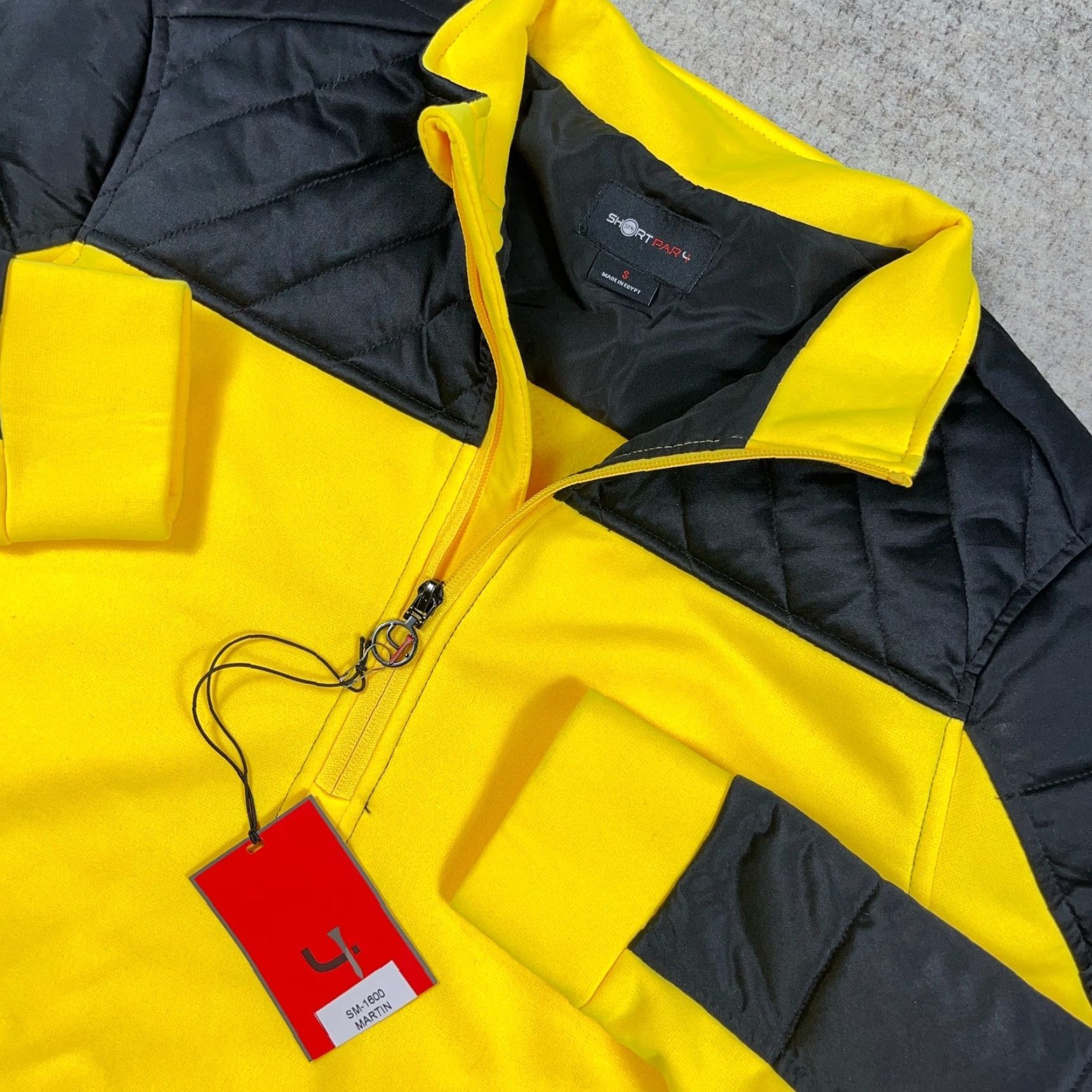 Under Armour Under armour Sweater Shirt Men Small Yellow 1/4 Zip Pullover Mock Neck Golf Casual Sports 1/4 Zip Pockets Moisture Wicking Regular Short Par 4 Size US S / EU 44-46 / 1 - 3 Thumbnail