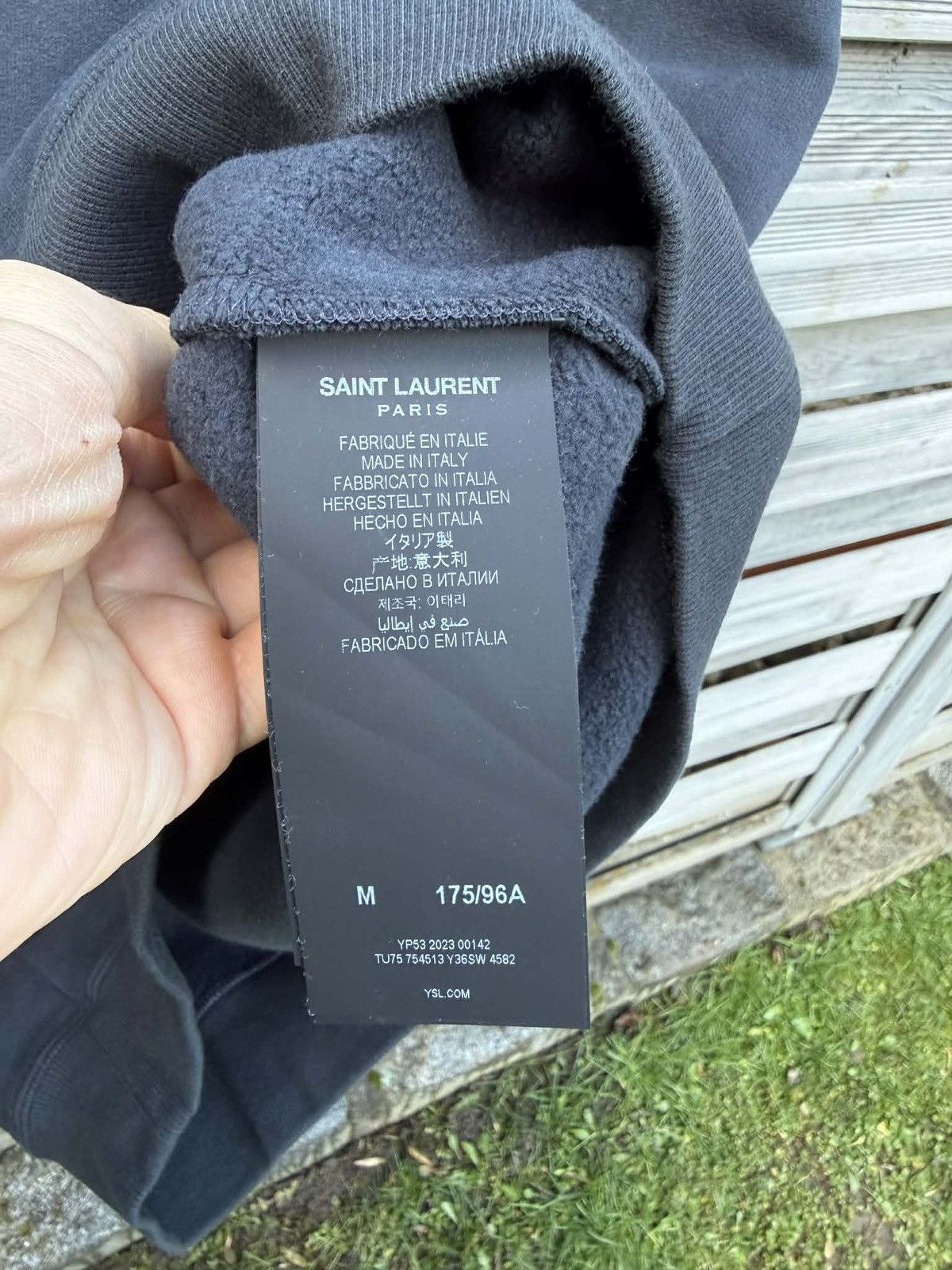 Saint Laurent Paris Saint laurent back logo crewneck Size US M / EU 48-50 / 2 - 6 Thumbnail