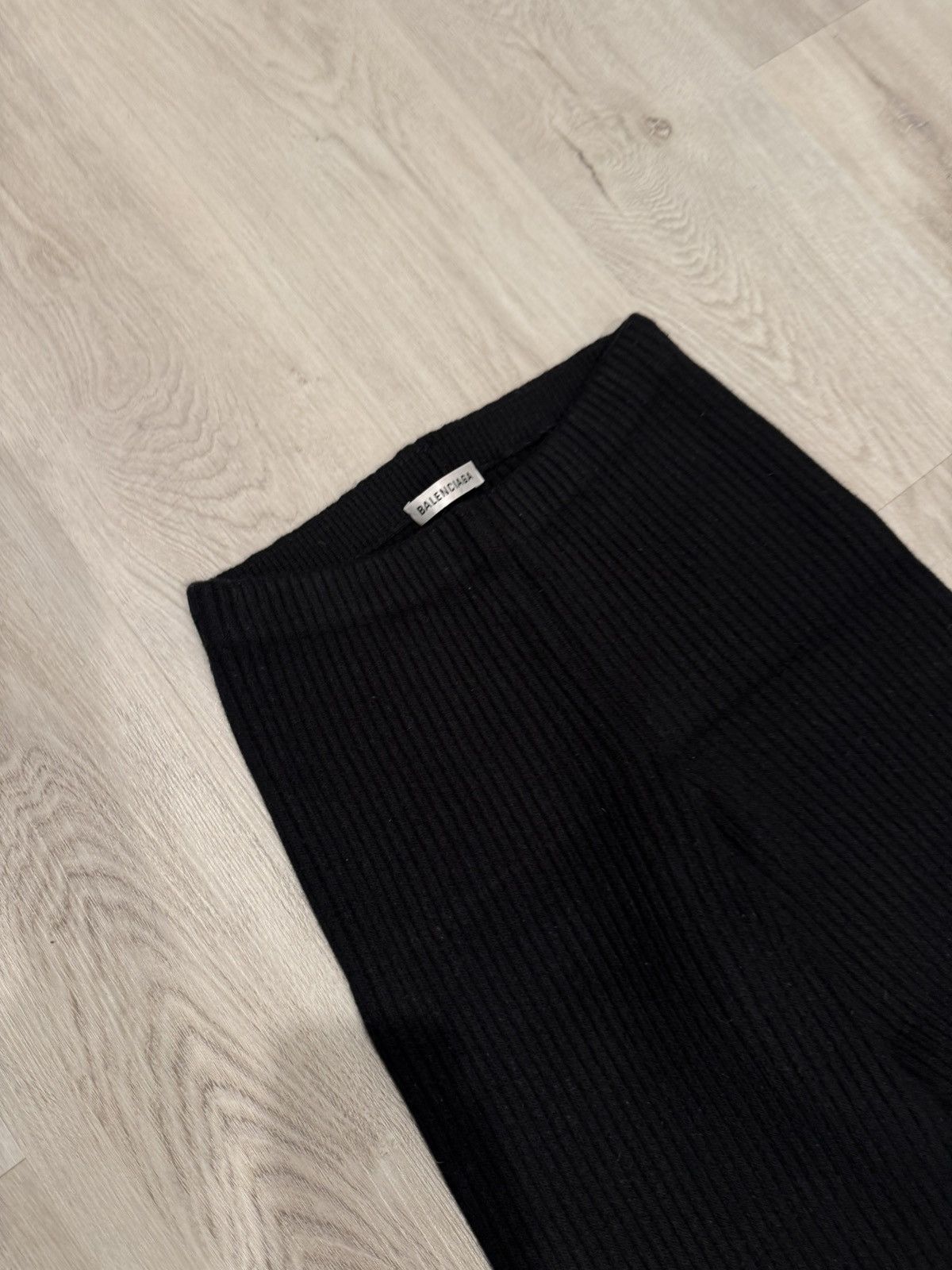 Balenciaga f/w 2020 cashmere/wool knit wide leg sweatpants!! Size US 28 / EU 44 - 3 Thumbnail